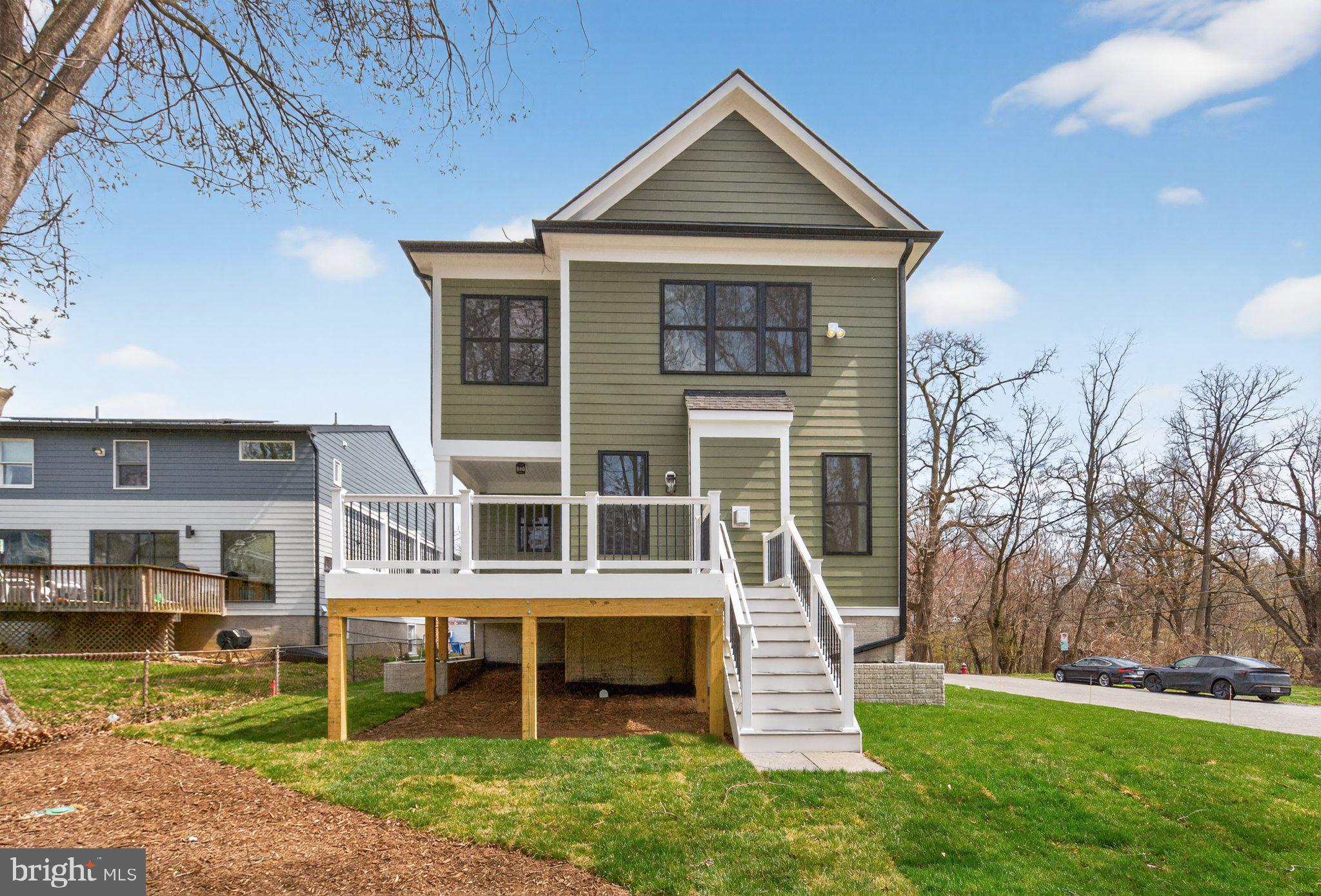 FALLS CHURCH PARK - Residential