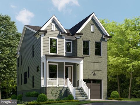 Property photo of 1800 N Tuckahoe Street, Arlington, VA 22205