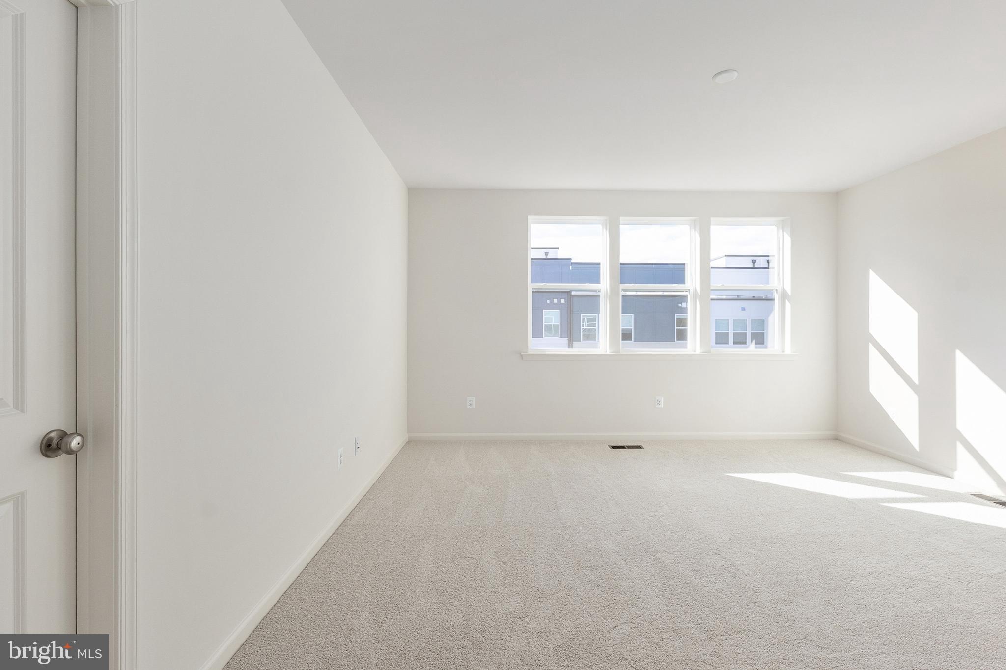 NEABSCO COMMONS - Residential