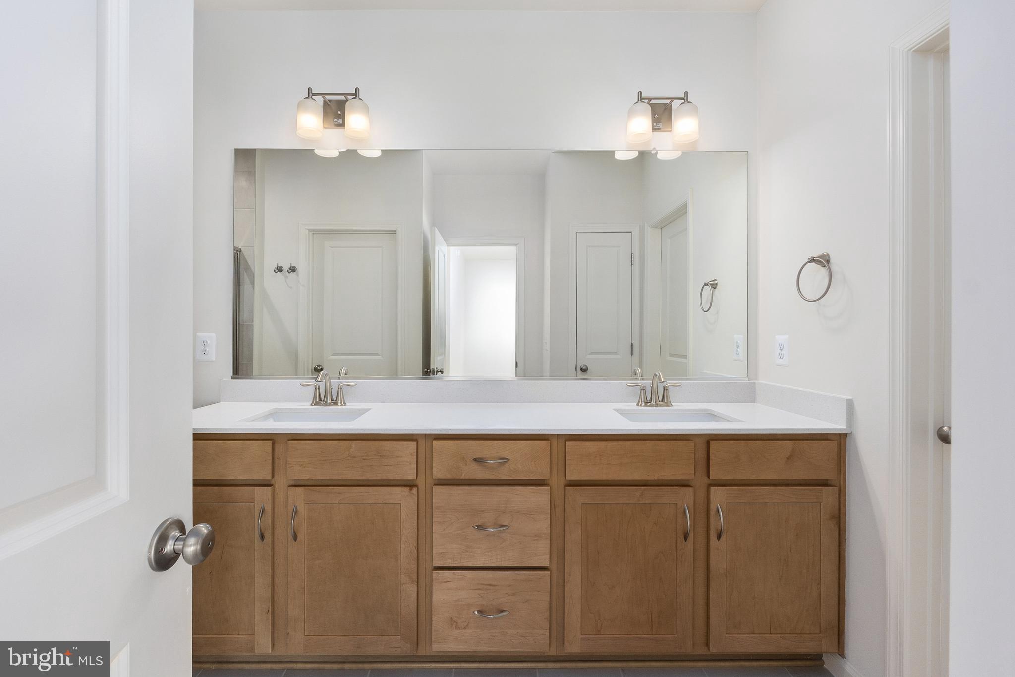 NEABSCO COMMONS - Residential