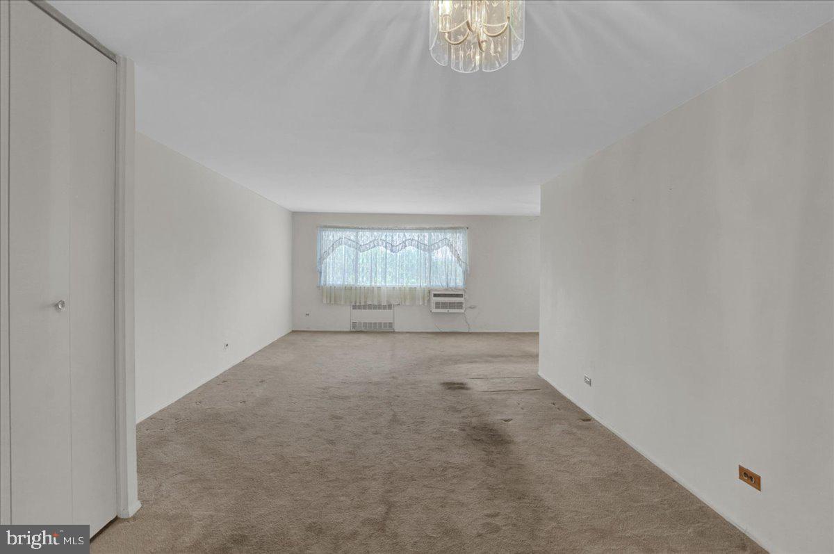 HAMPDEN HEIGHTS - Residential