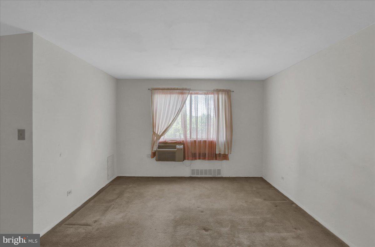 HAMPDEN HEIGHTS - Residential