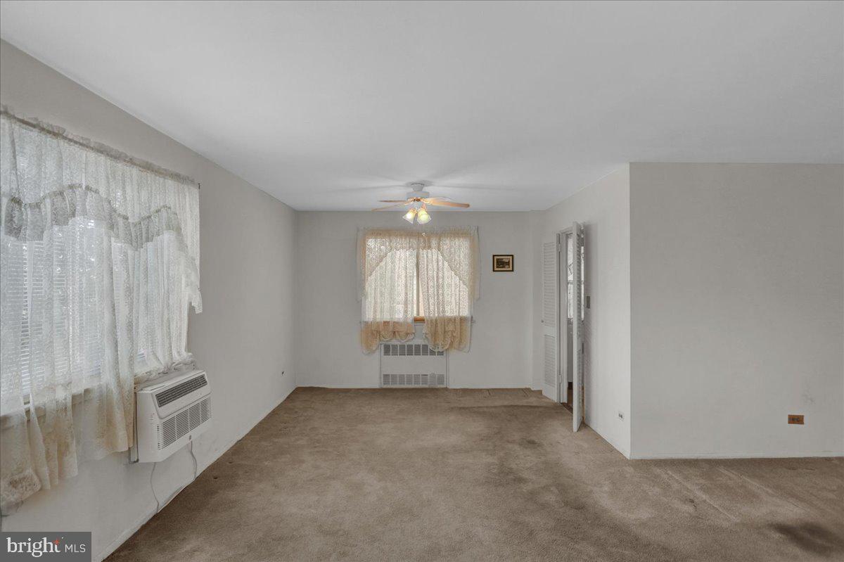 HAMPDEN HEIGHTS - Residential