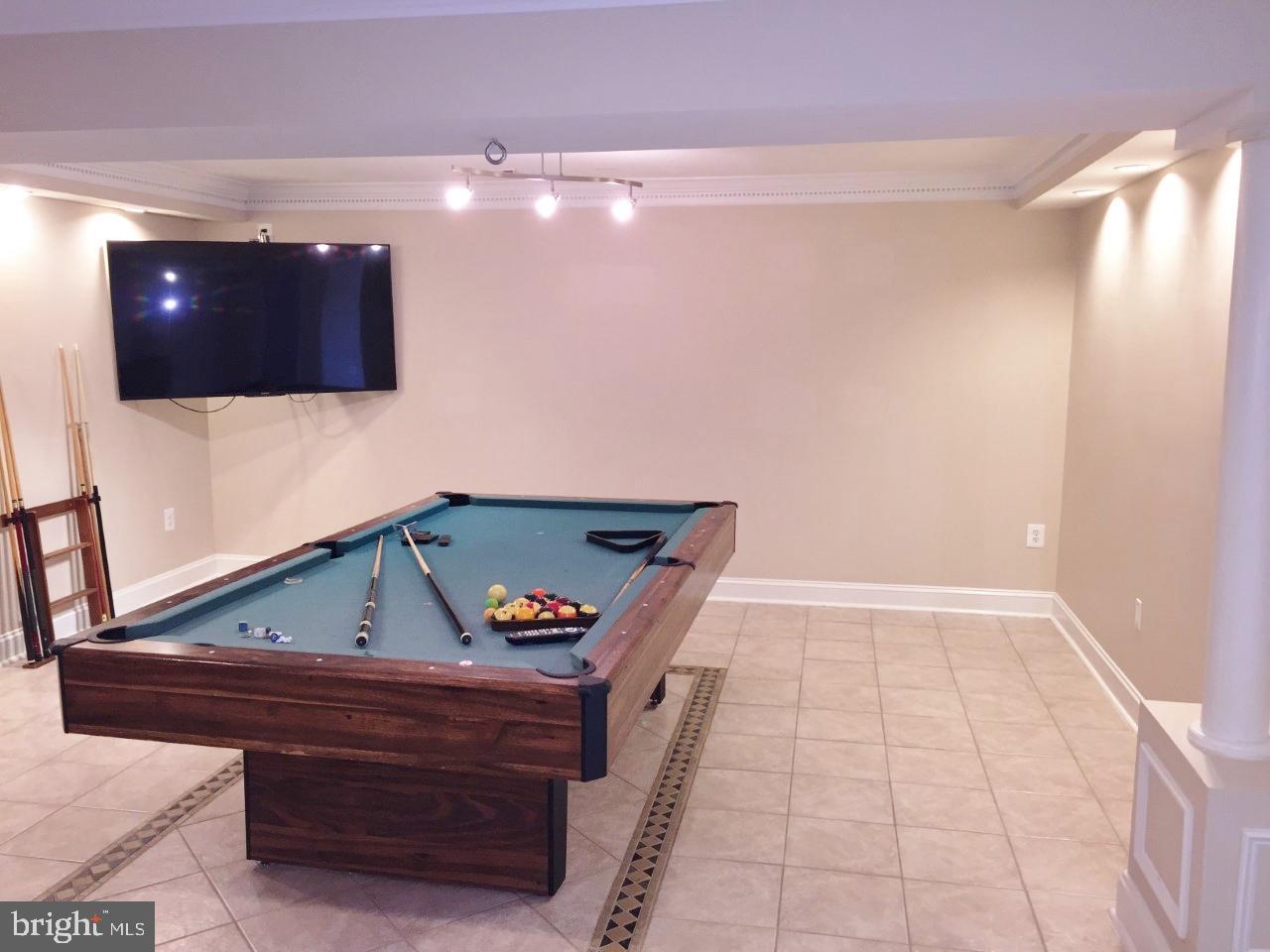 STACYS RIDGE - Residential Lease