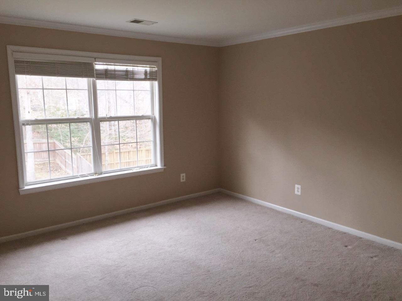 STACYS RIDGE - Residential Lease