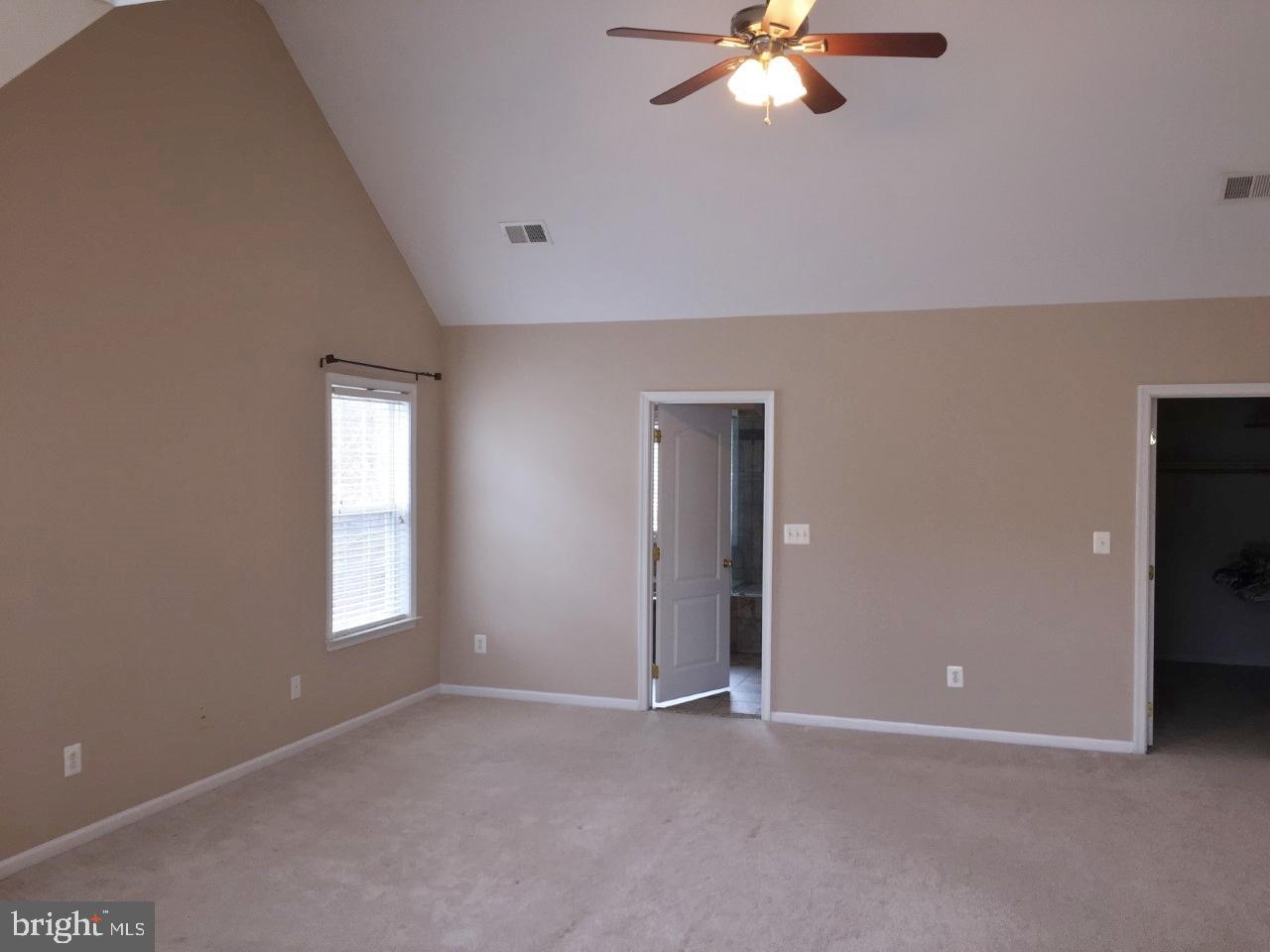 STACYS RIDGE - Residential Lease