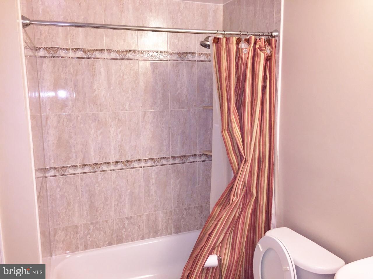 STACYS RIDGE - Residential Lease