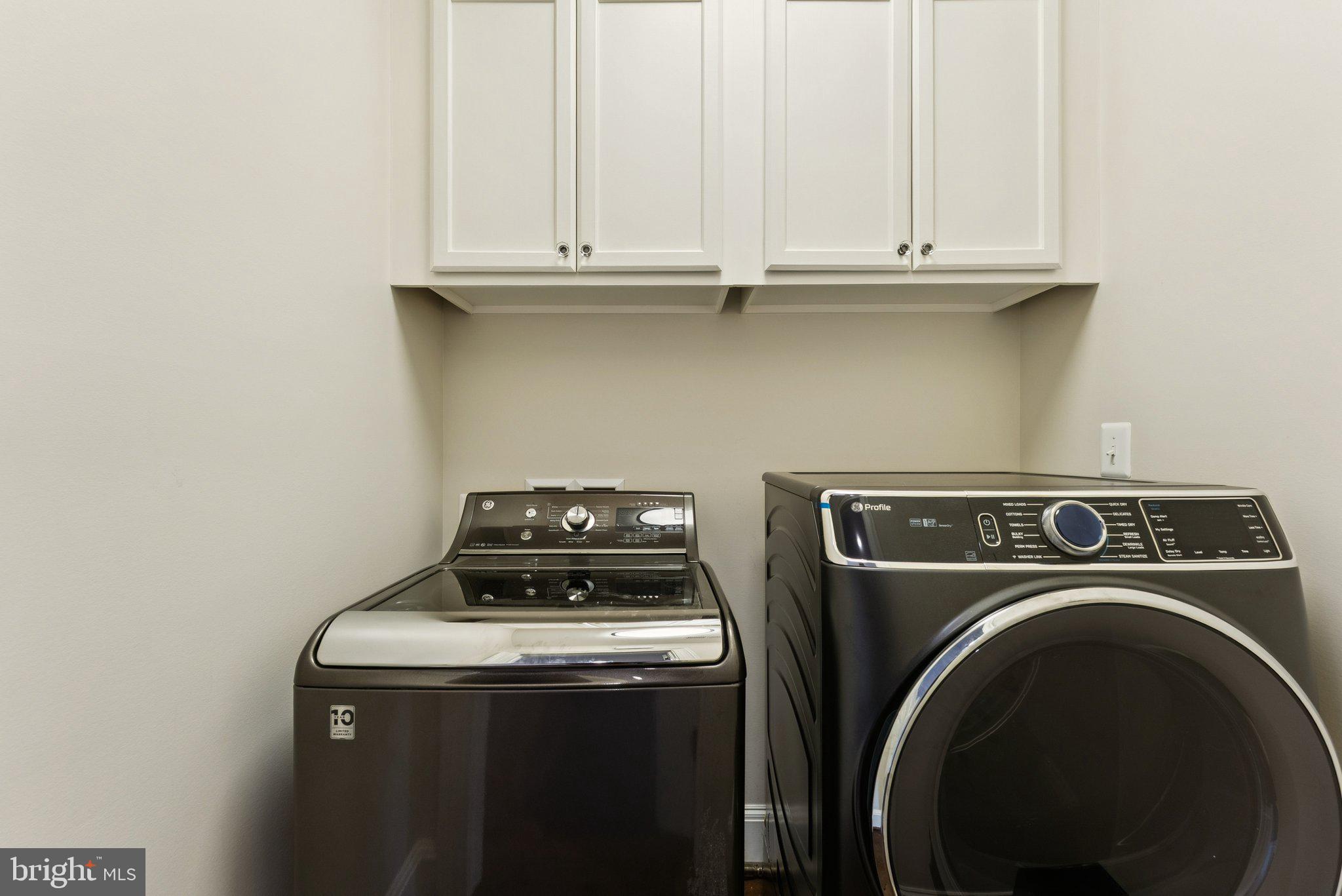 CLARENDON - Residential