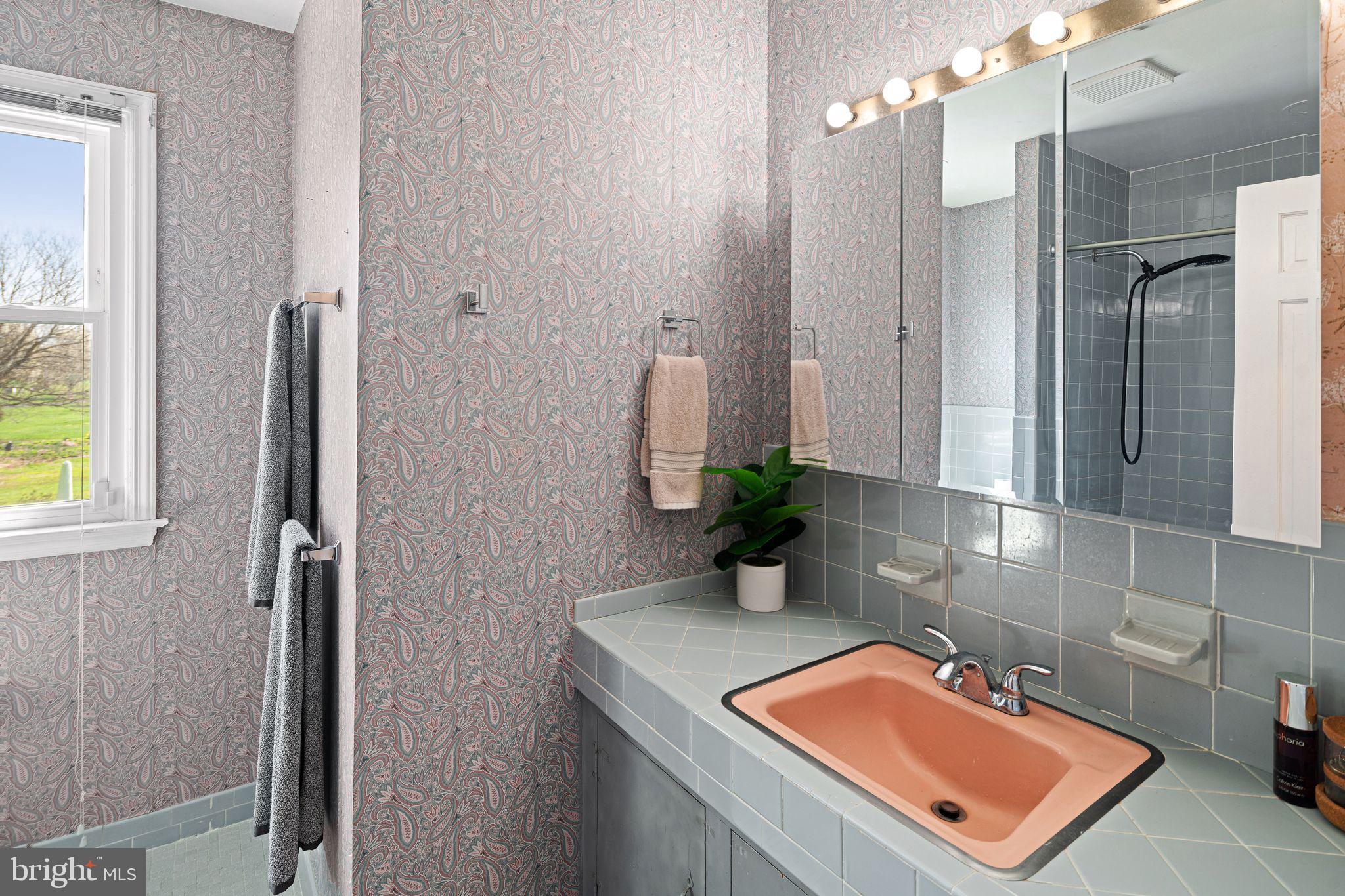 LINTON HILL FARM - Residential