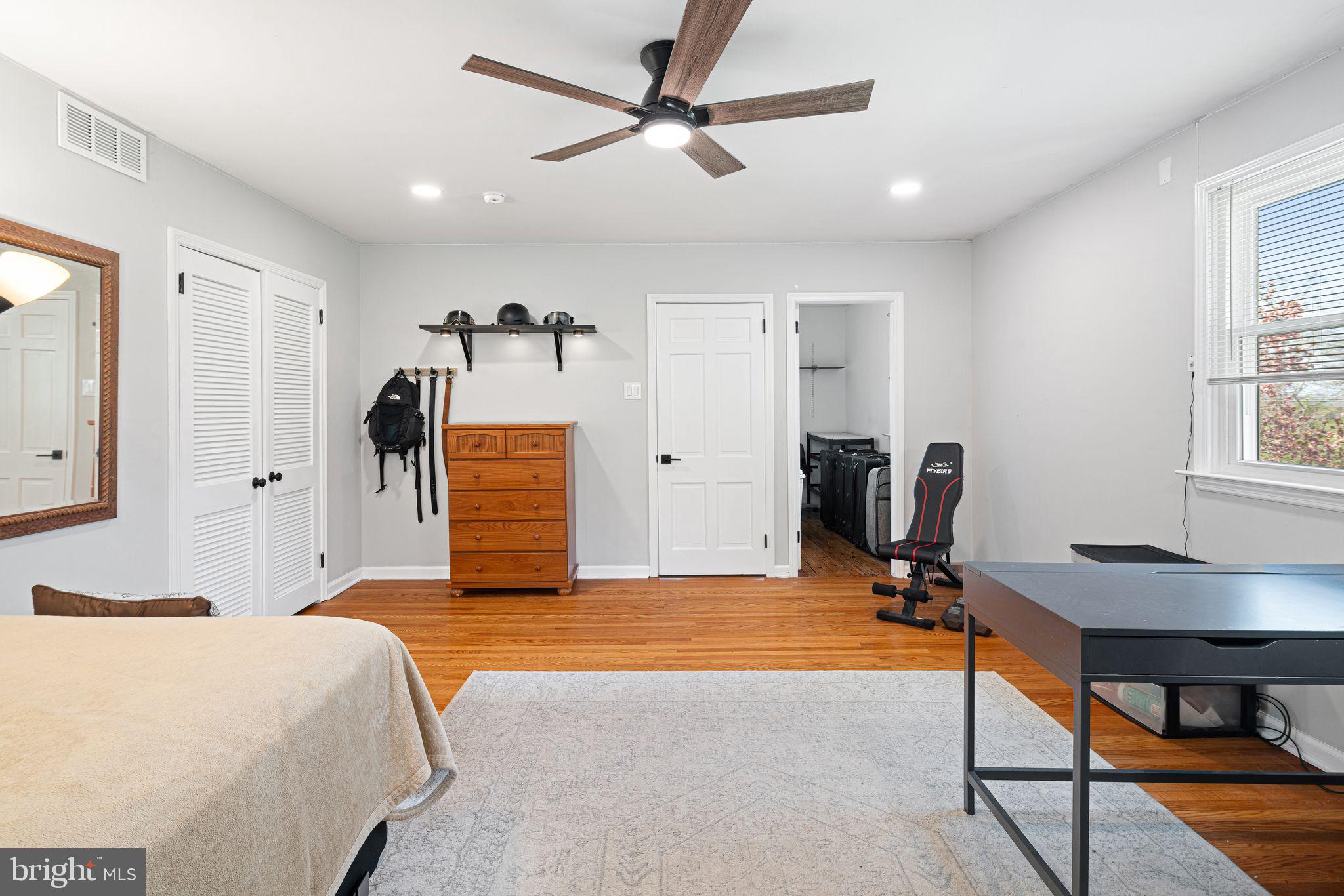 LINTON HILL FARM - Residential