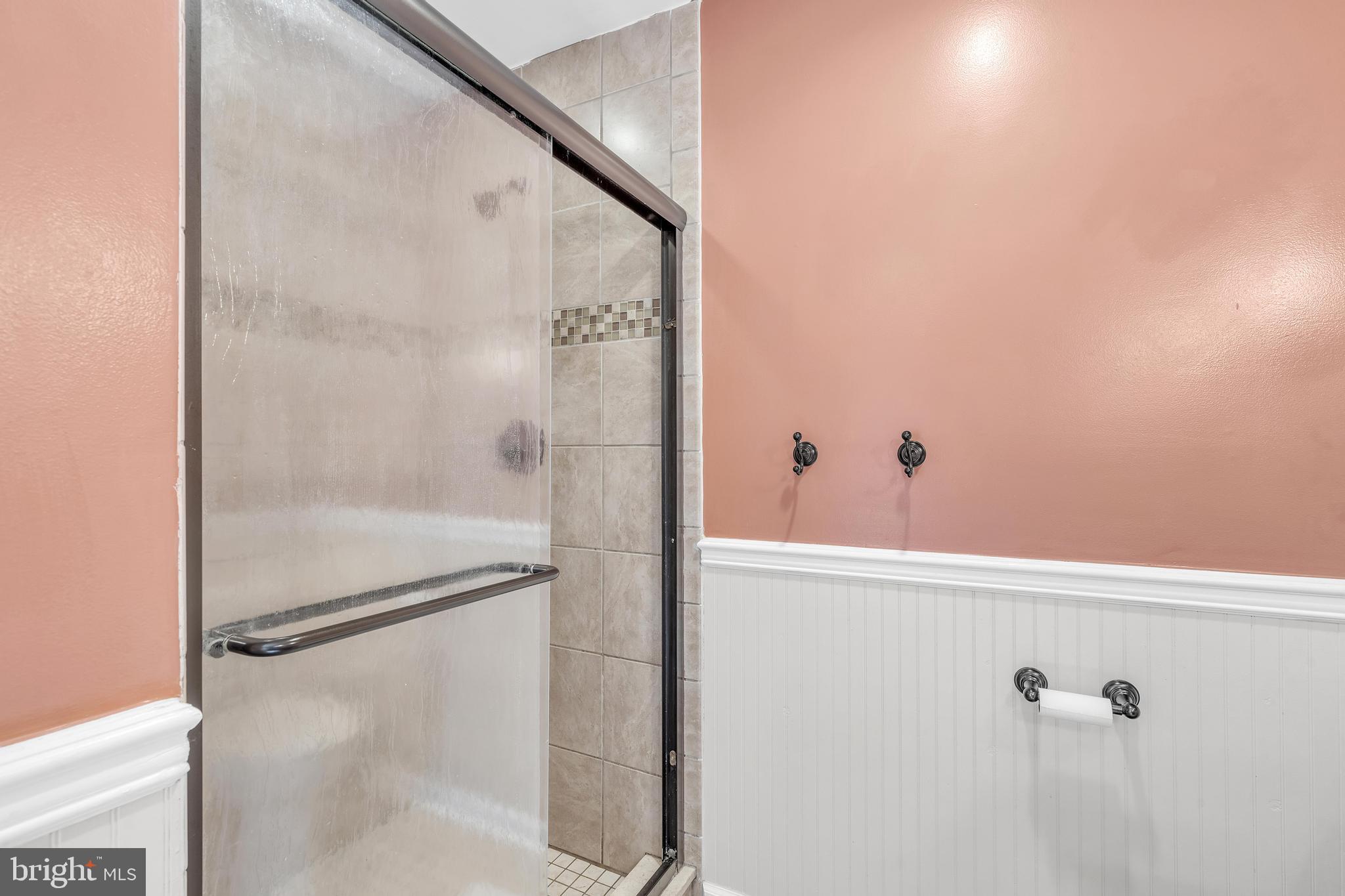 QUAIL HILL - Residential