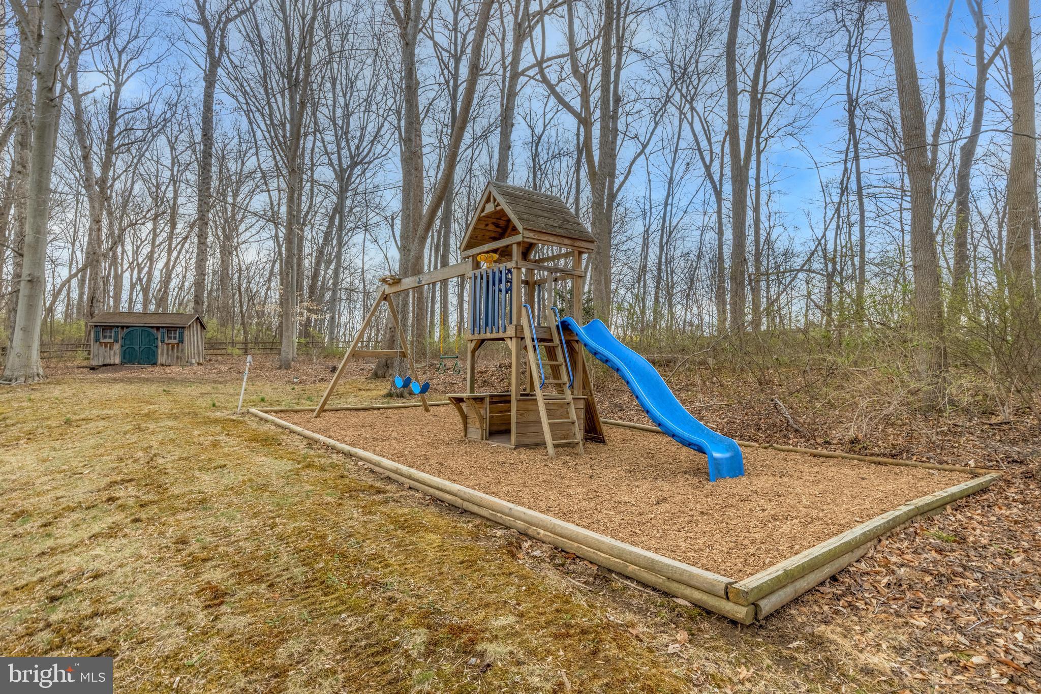 QUAIL HILL - Residential