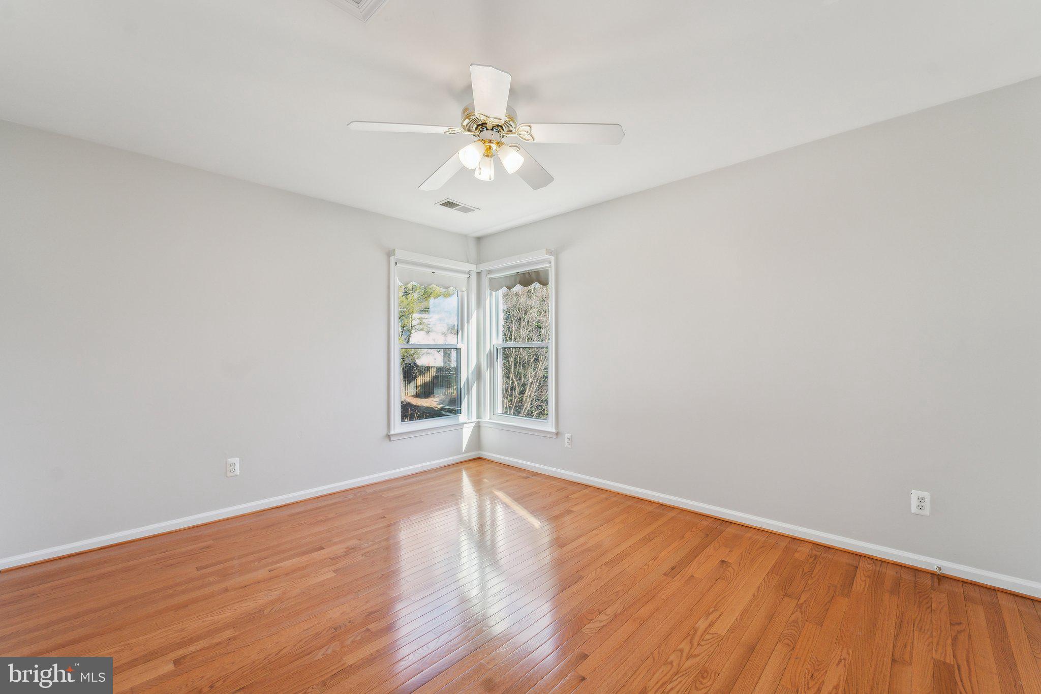 WILLOW PONDS - Residential