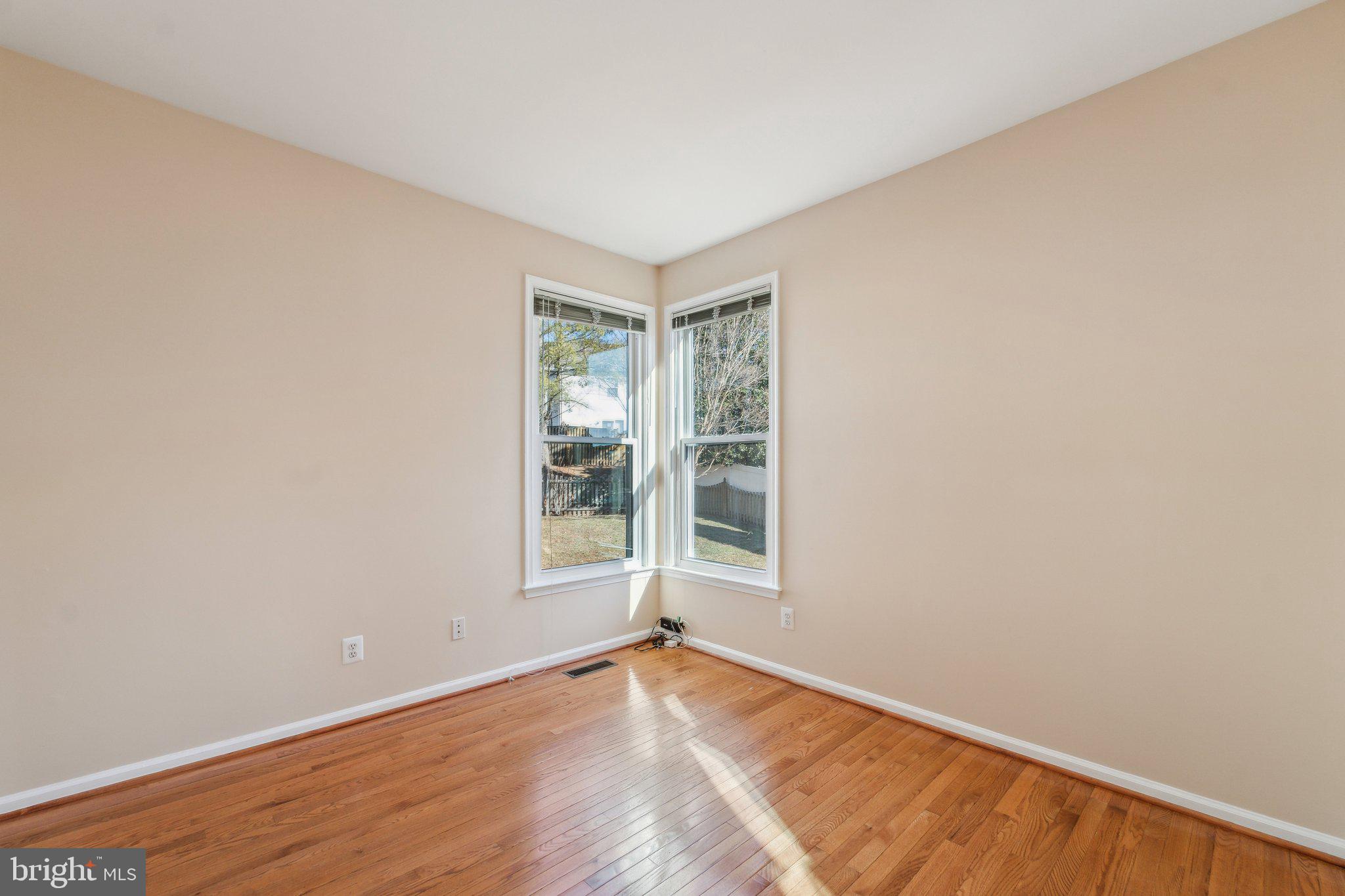 WILLOW PONDS - Residential