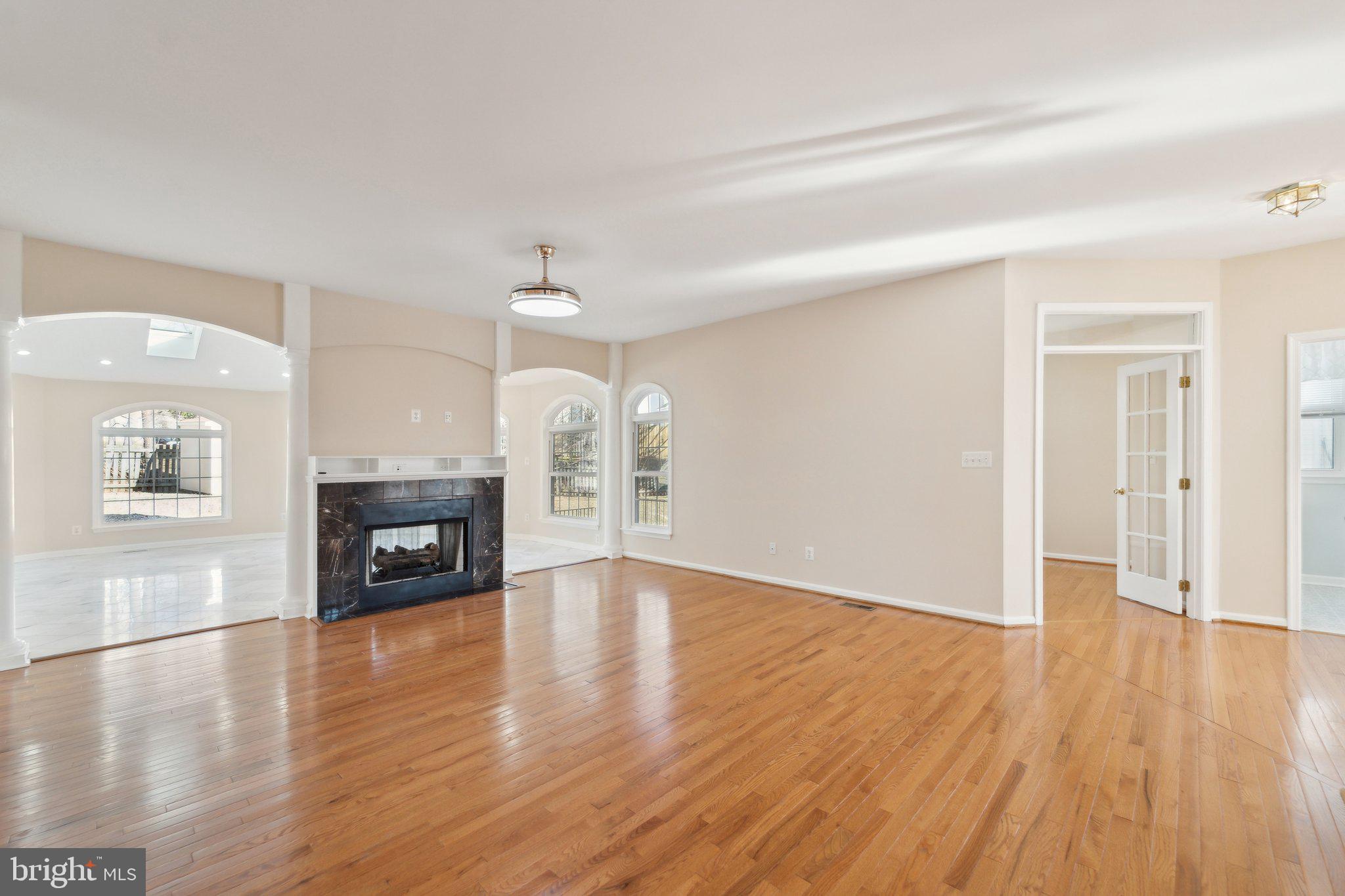 WILLOW PONDS - Residential