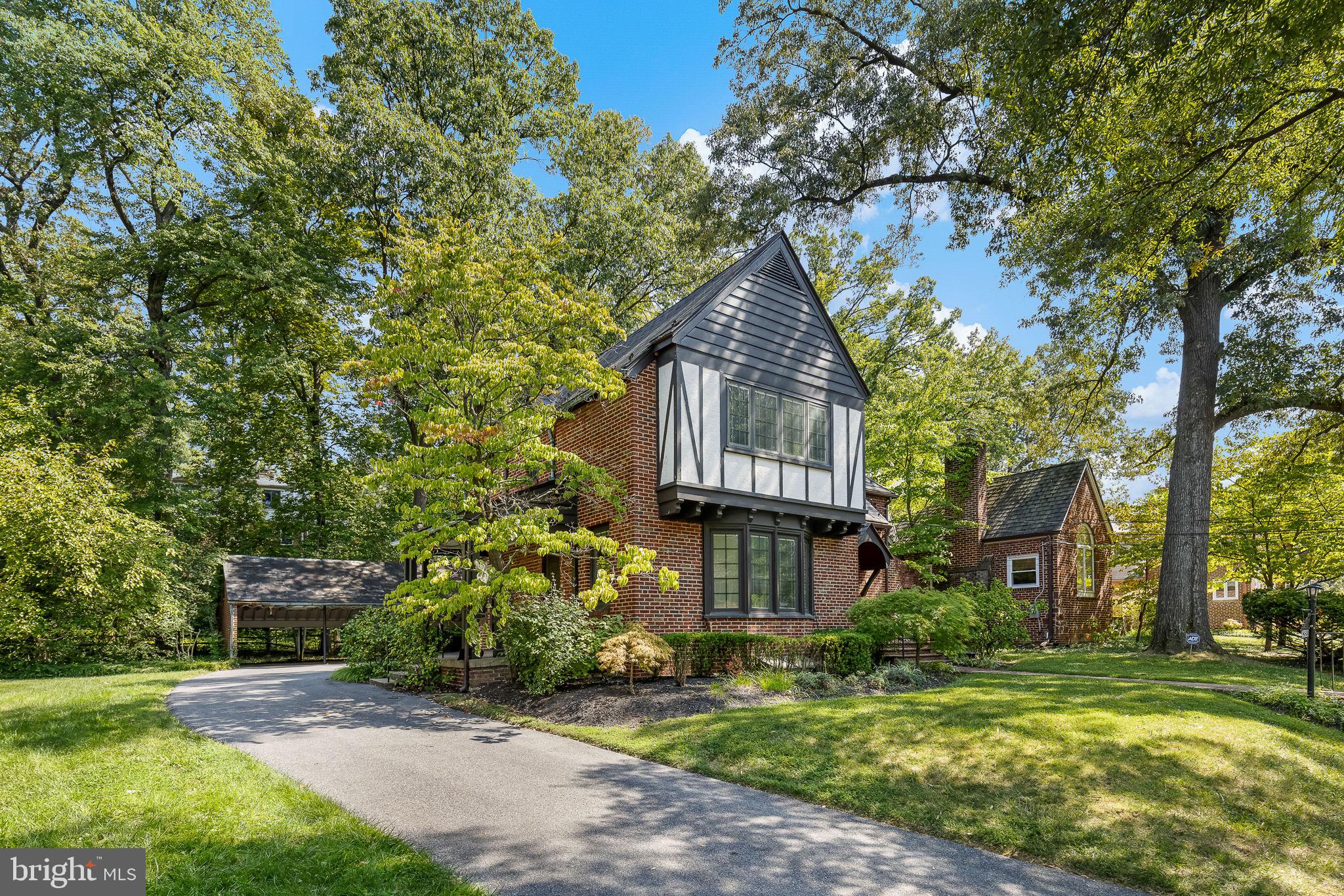 UNIVERSITY PARK - Residential