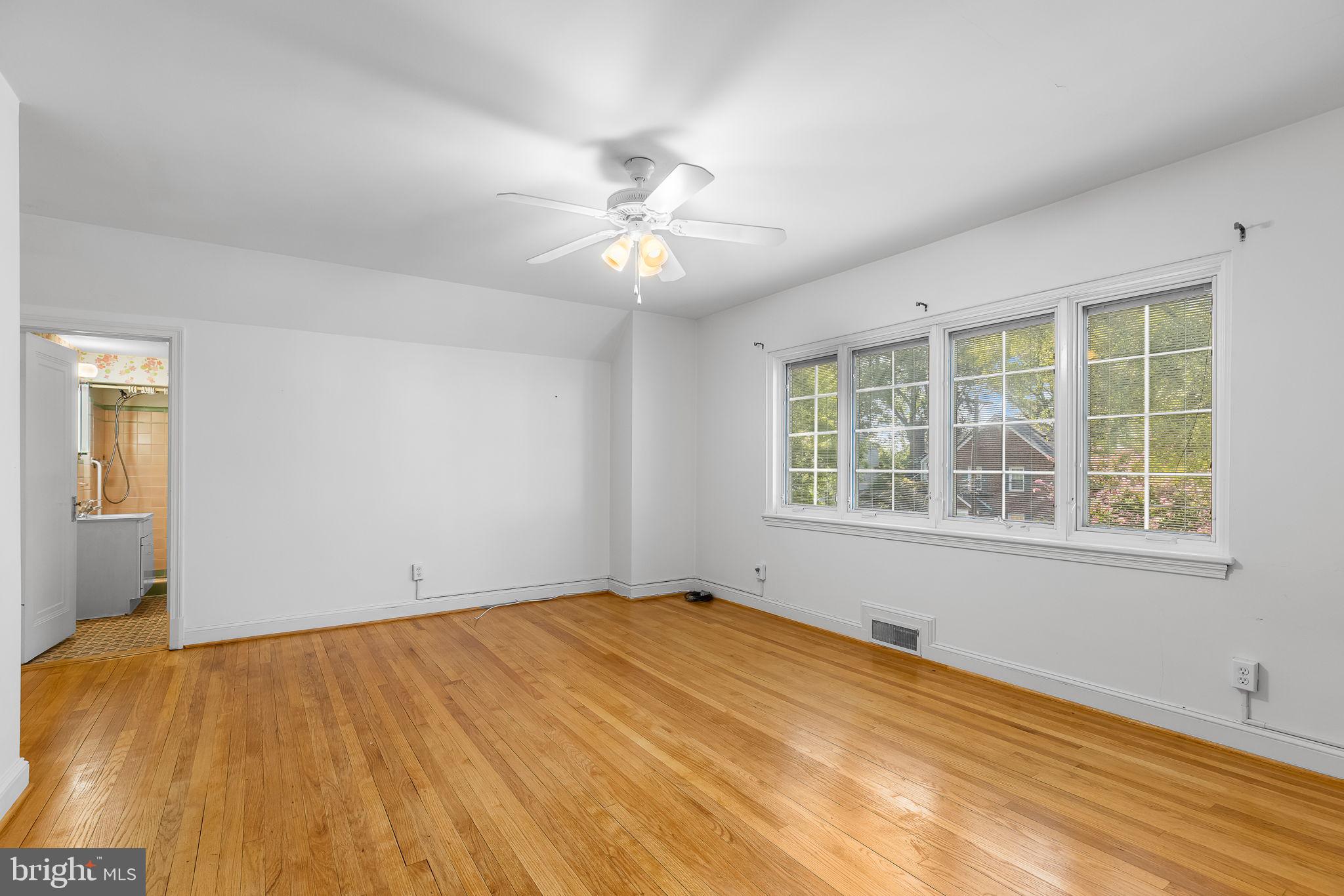 UNIVERSITY PARK - Residential