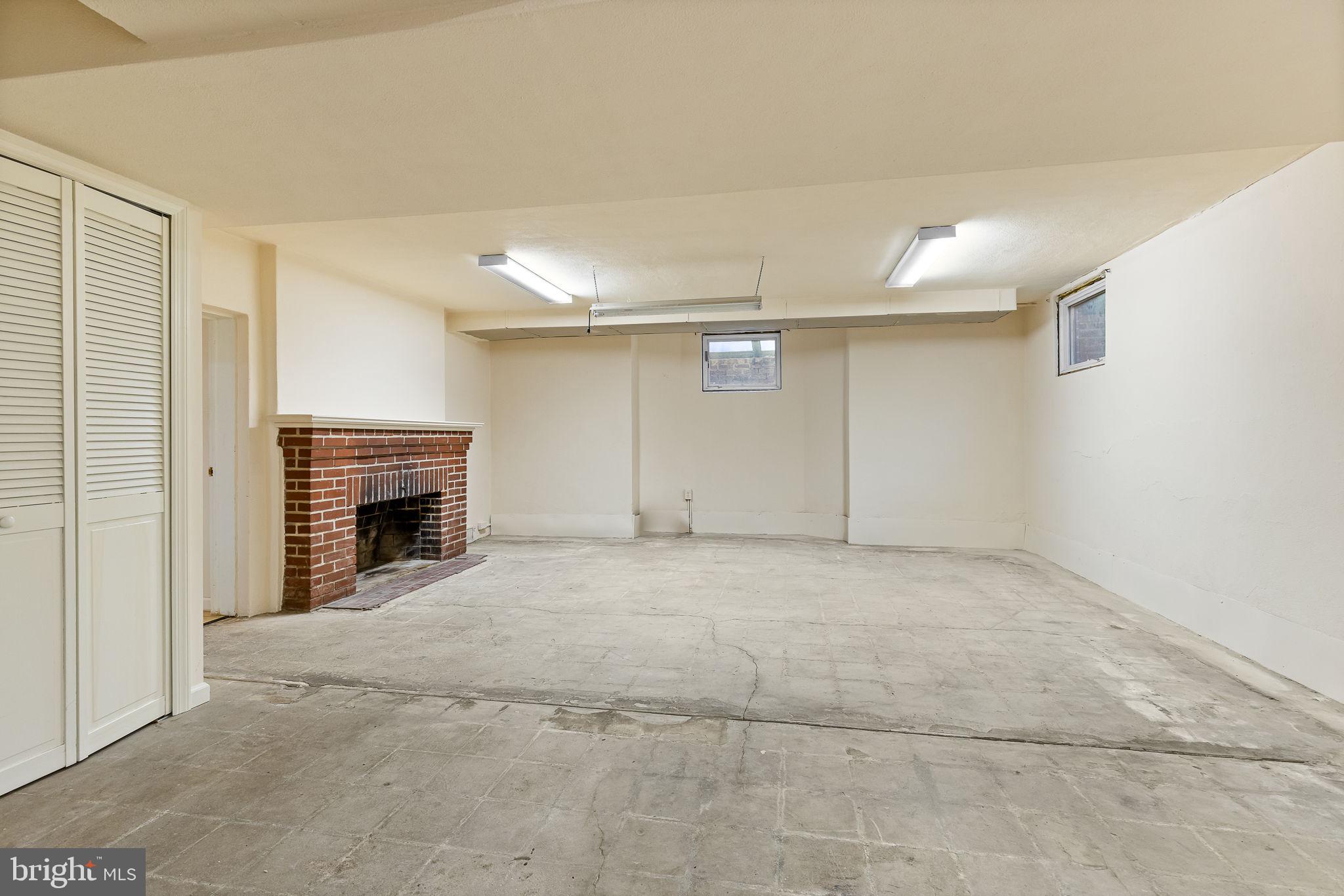 UNIVERSITY PARK - Residential