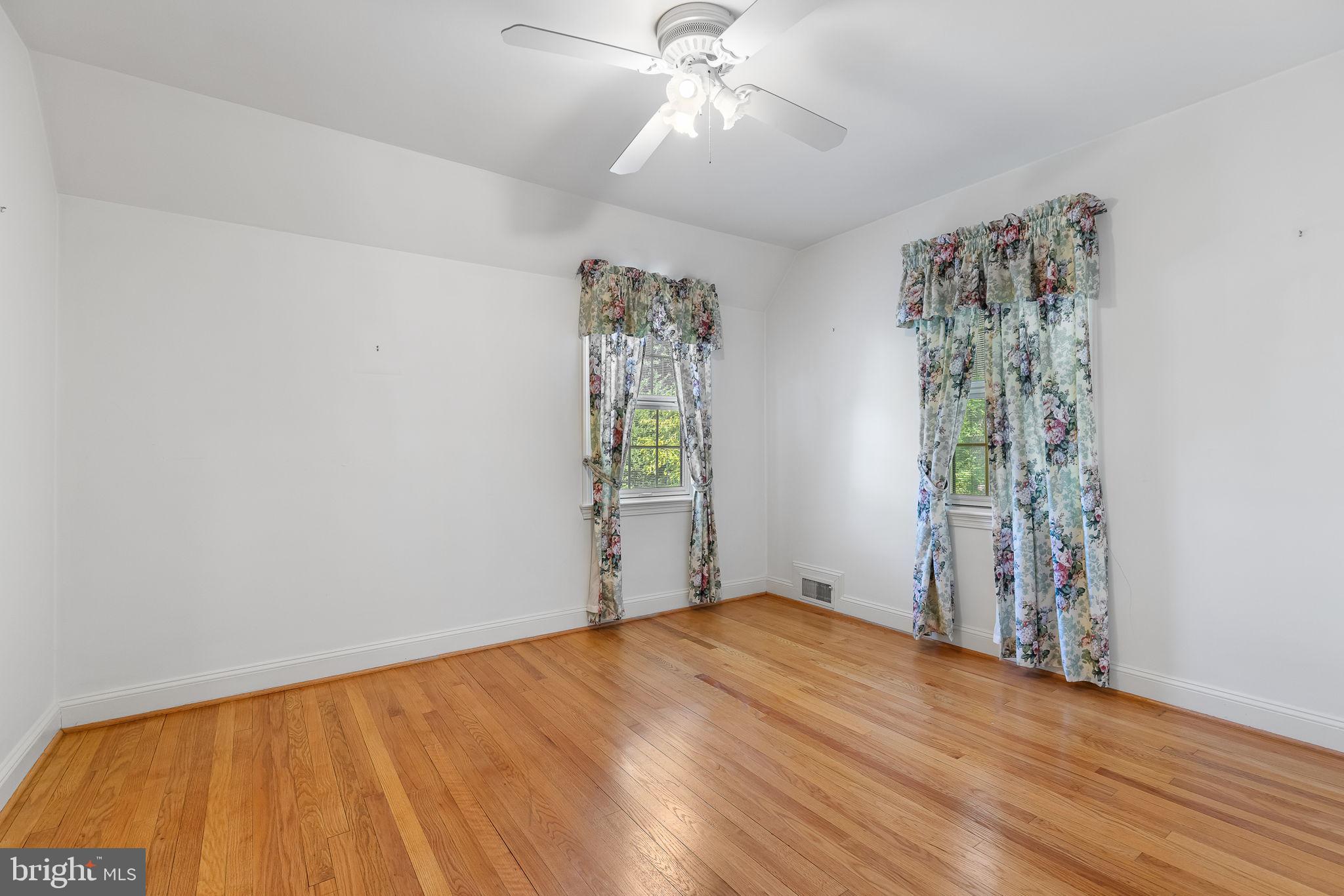 UNIVERSITY PARK - Residential