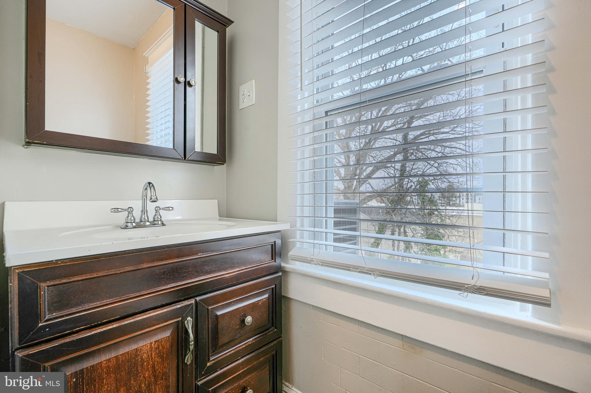 ARCADIA-BEVERLY HILLS HISTORIC DISTRICT - Residential Income