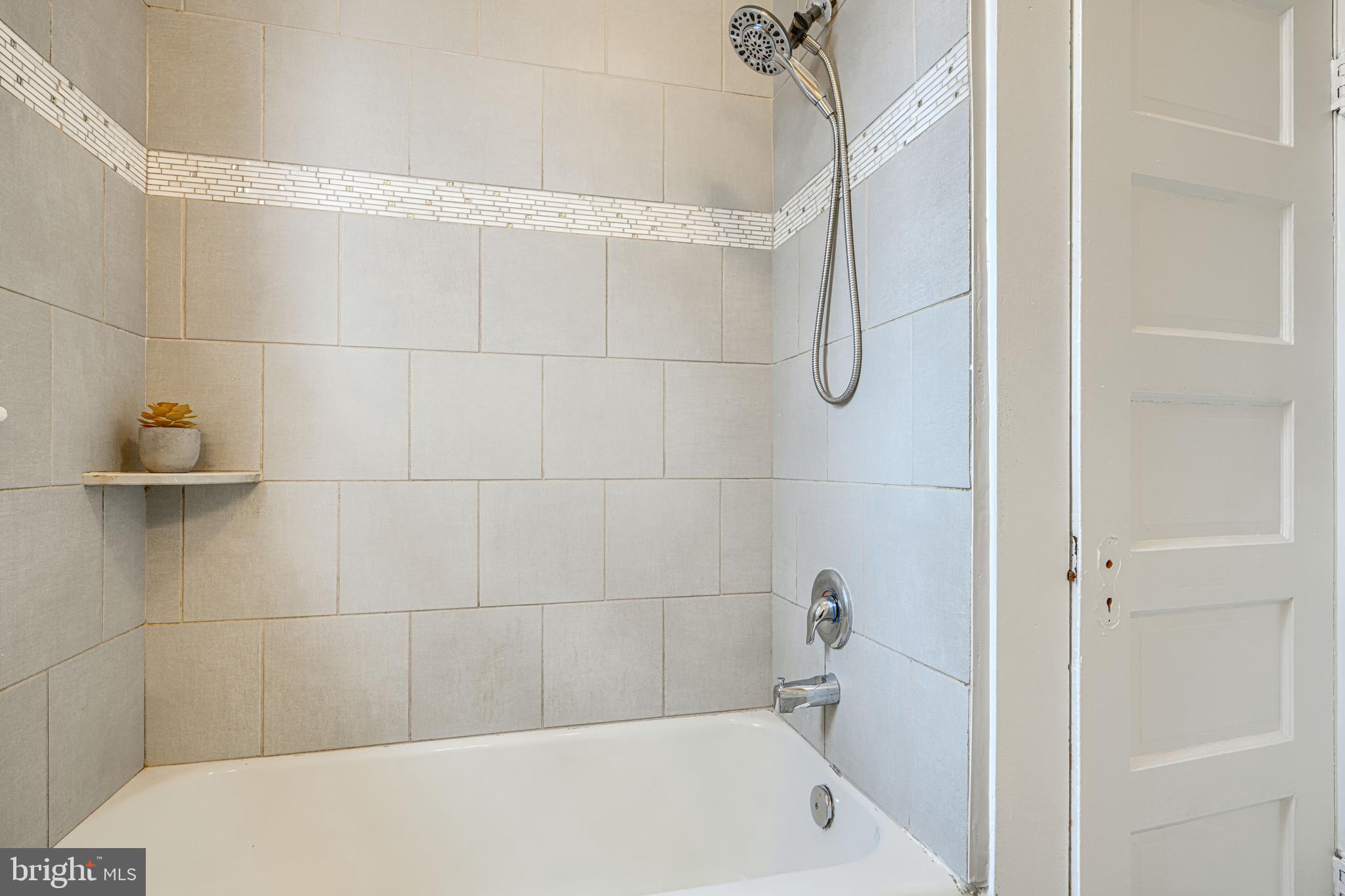 ARCADIA-BEVERLY HILLS HISTORIC DISTRICT - Residential Income