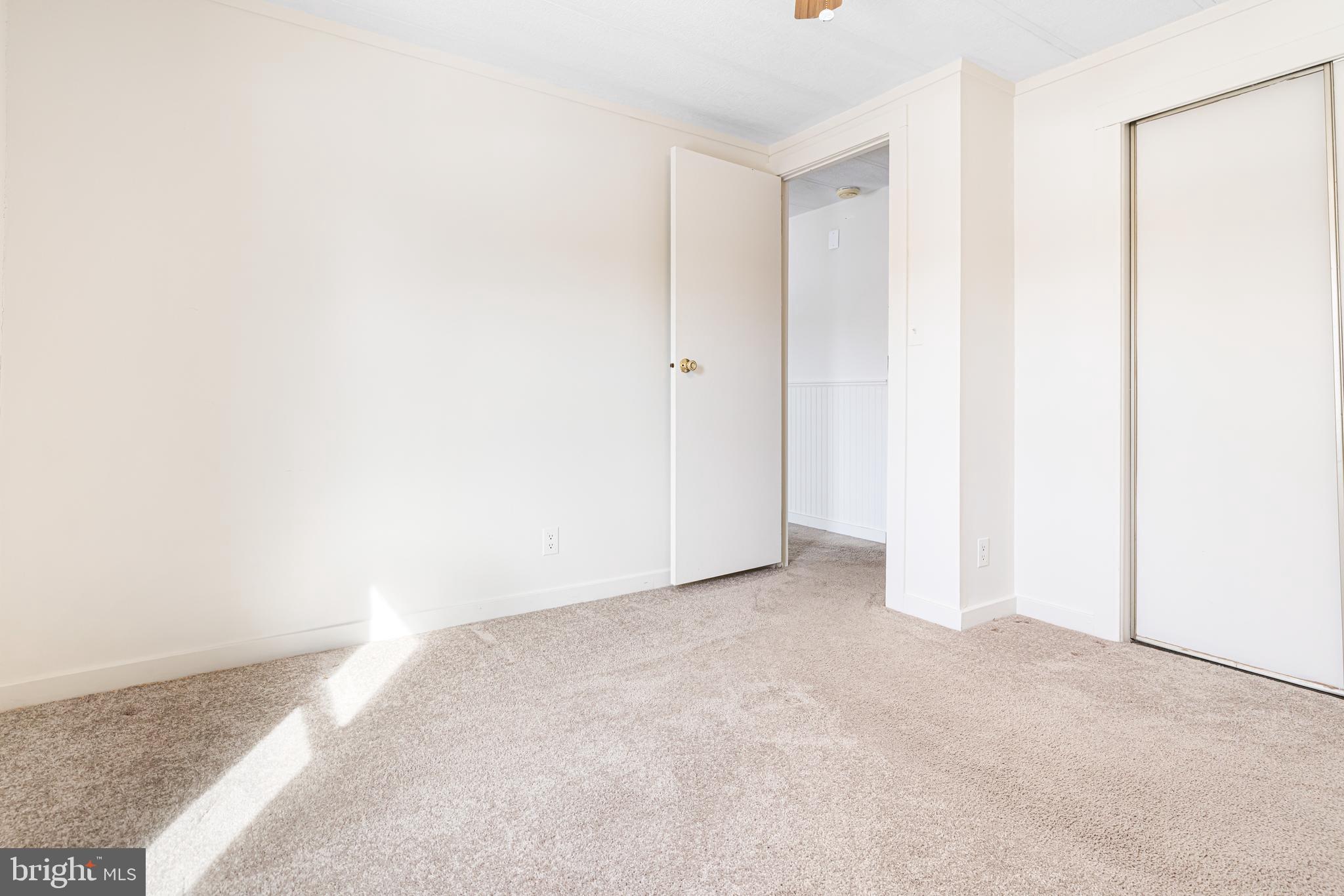 NESHAMINY FALLS - Residential