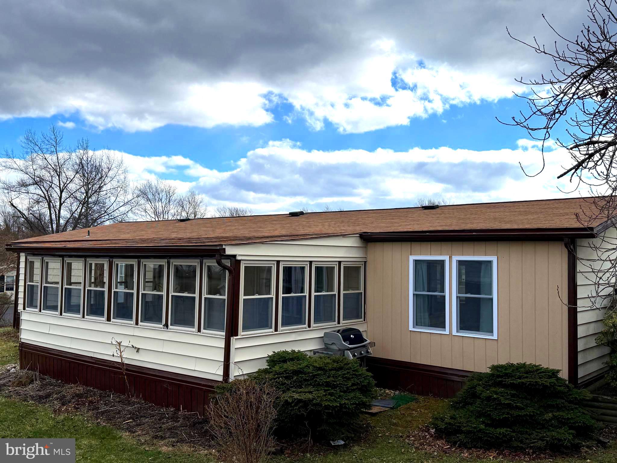 NESHAMINY FALLS - Residential