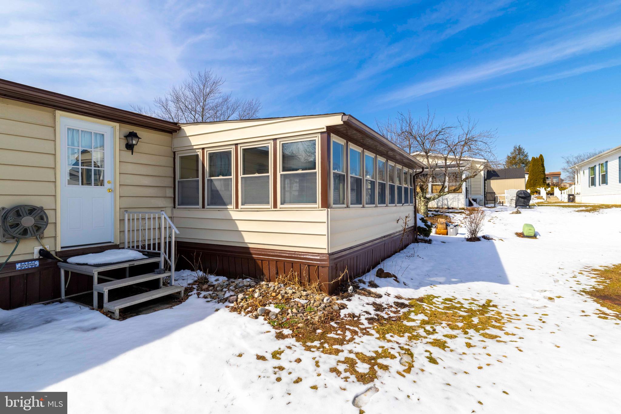 NESHAMINY FALLS - Residential