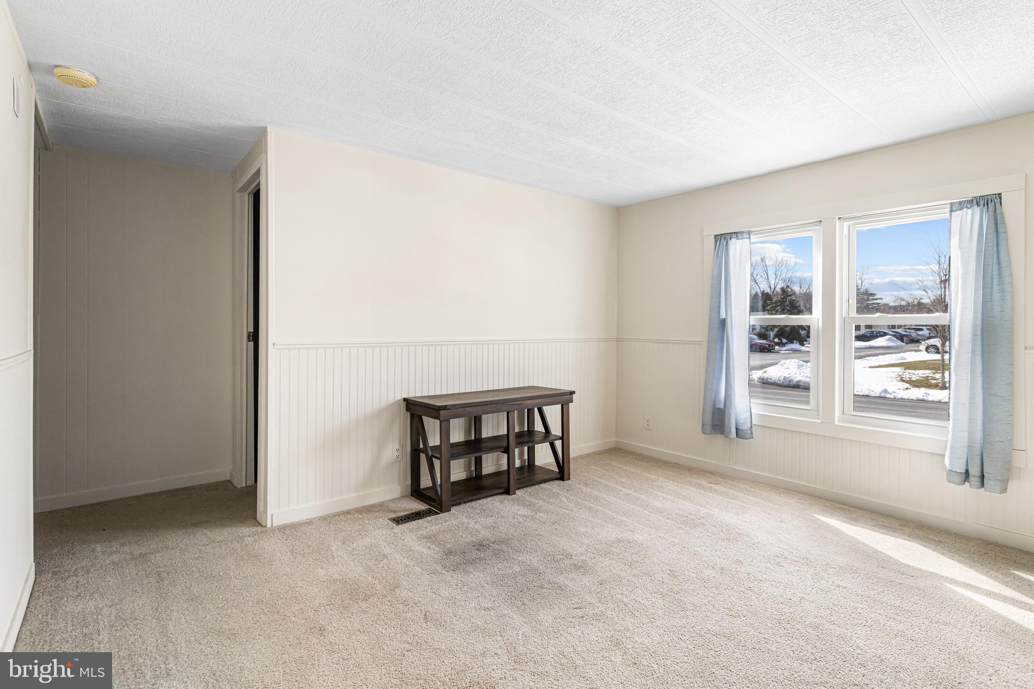 NESHAMINY FALLS - Residential