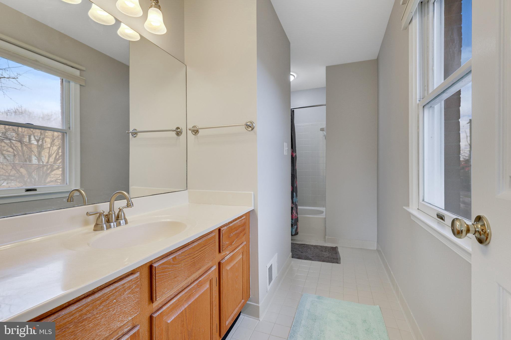 VIENNA TRAIL - Residential