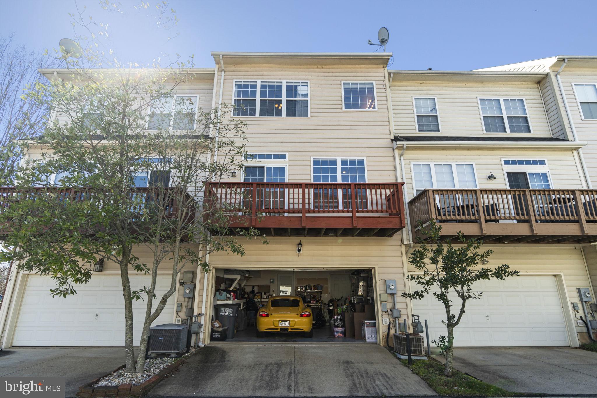 BELMONT BAY - Residential Lease