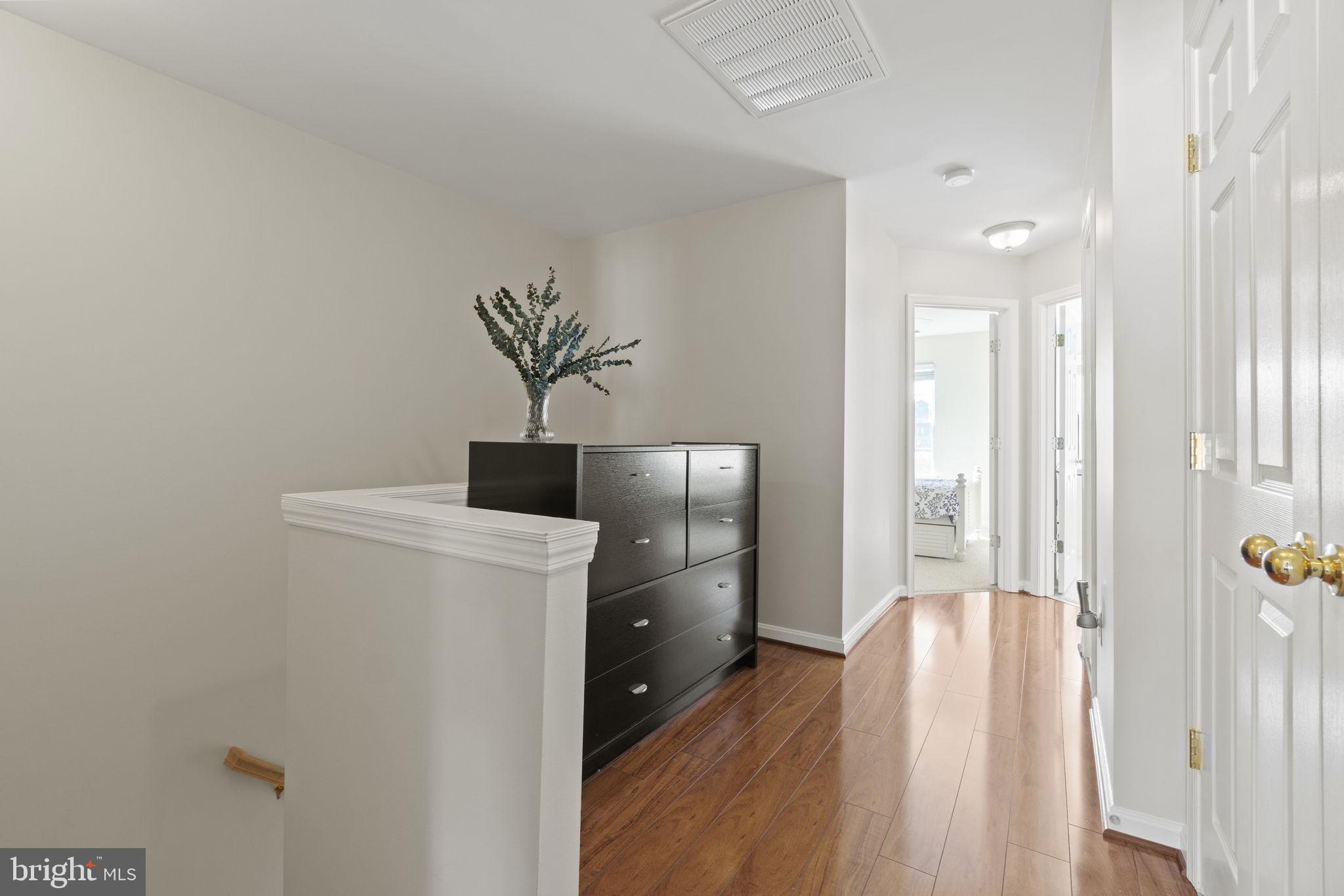 BELMONT BAY - Residential Lease