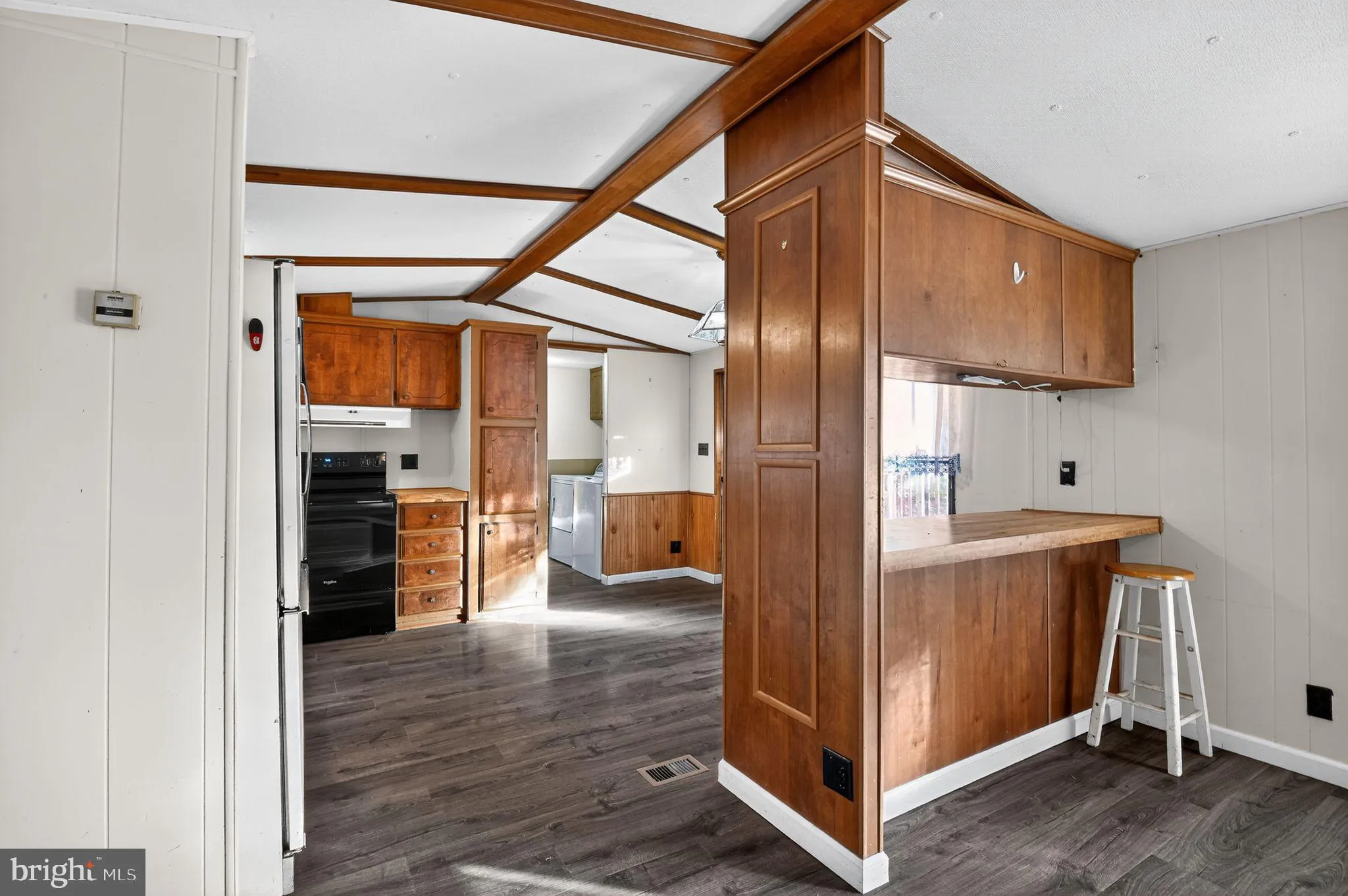 Elmer, New Jersey 08318, United States, 2 Bedrooms Bedrooms, ,2 BathroomsBathrooms,Residential,Active,239332