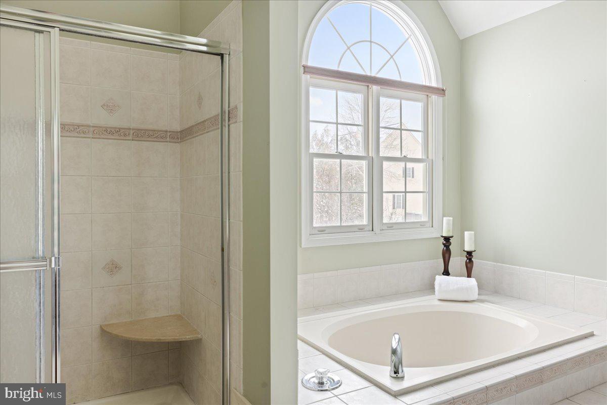 DOYLESTOWN LEA - Residential