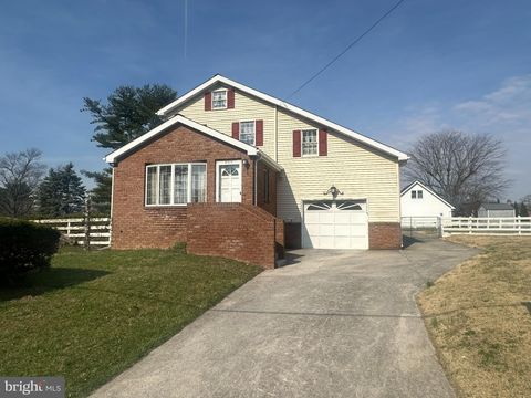 226 MOUL AVENUE HANOVER PA 17331