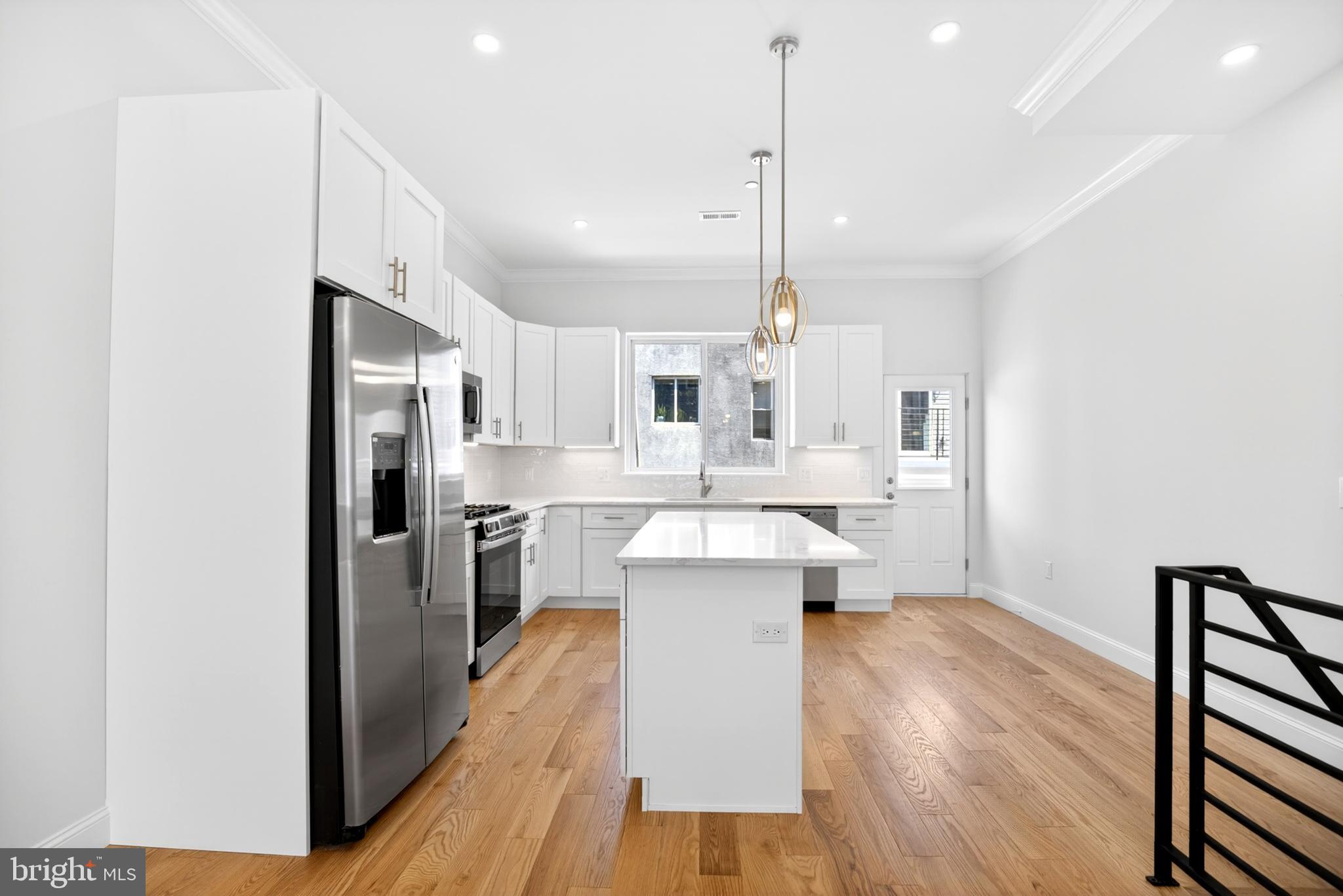 GRAYS FERRY - Residential