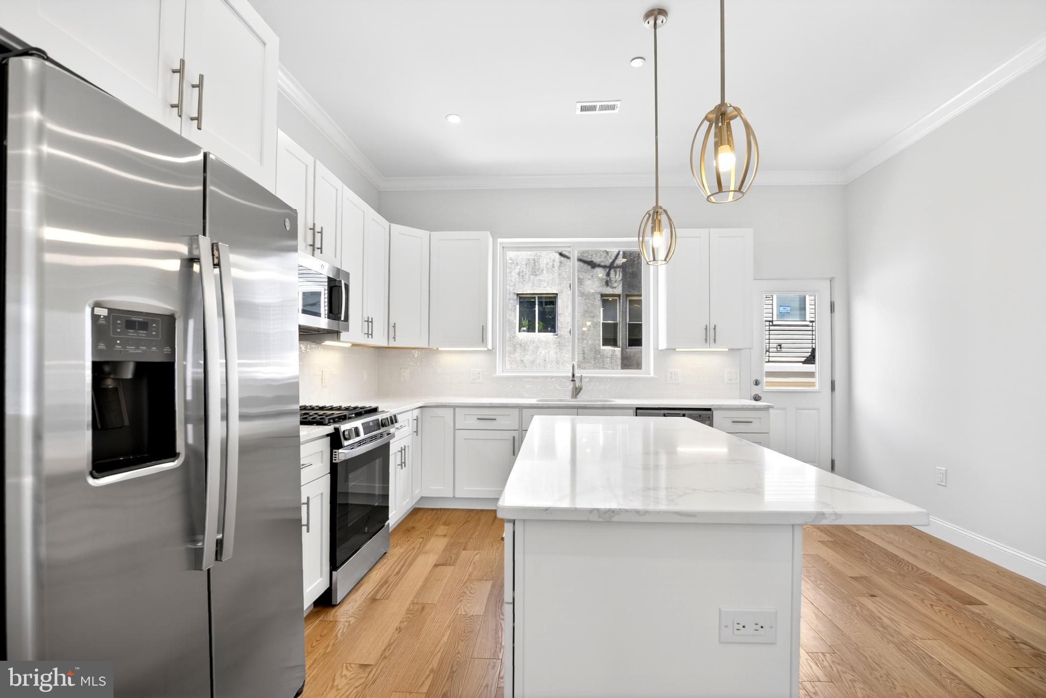 GRAYS FERRY - Residential