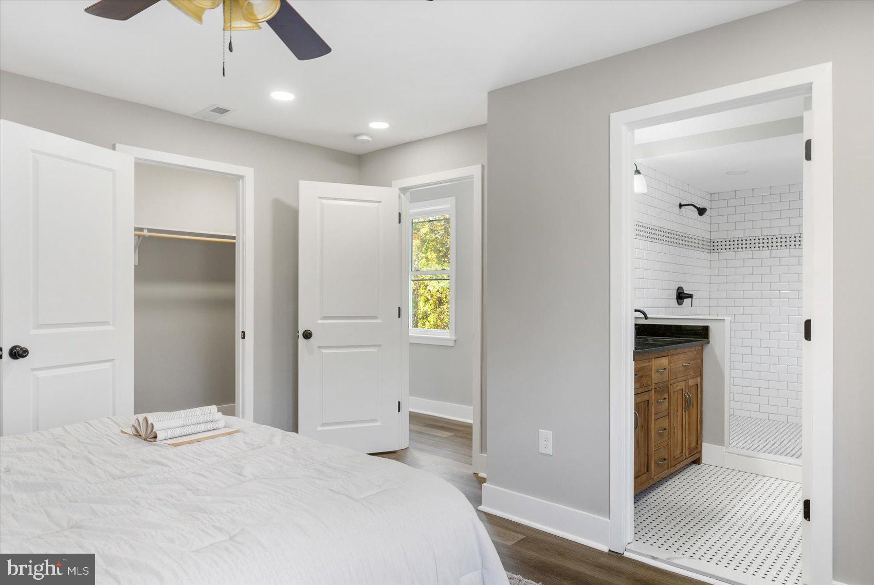 MOUNT WASHINGTON - Residential