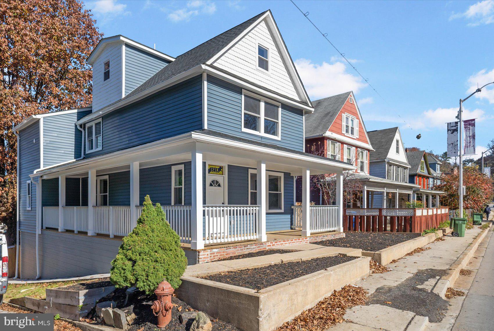 MOUNT WASHINGTON - Residential