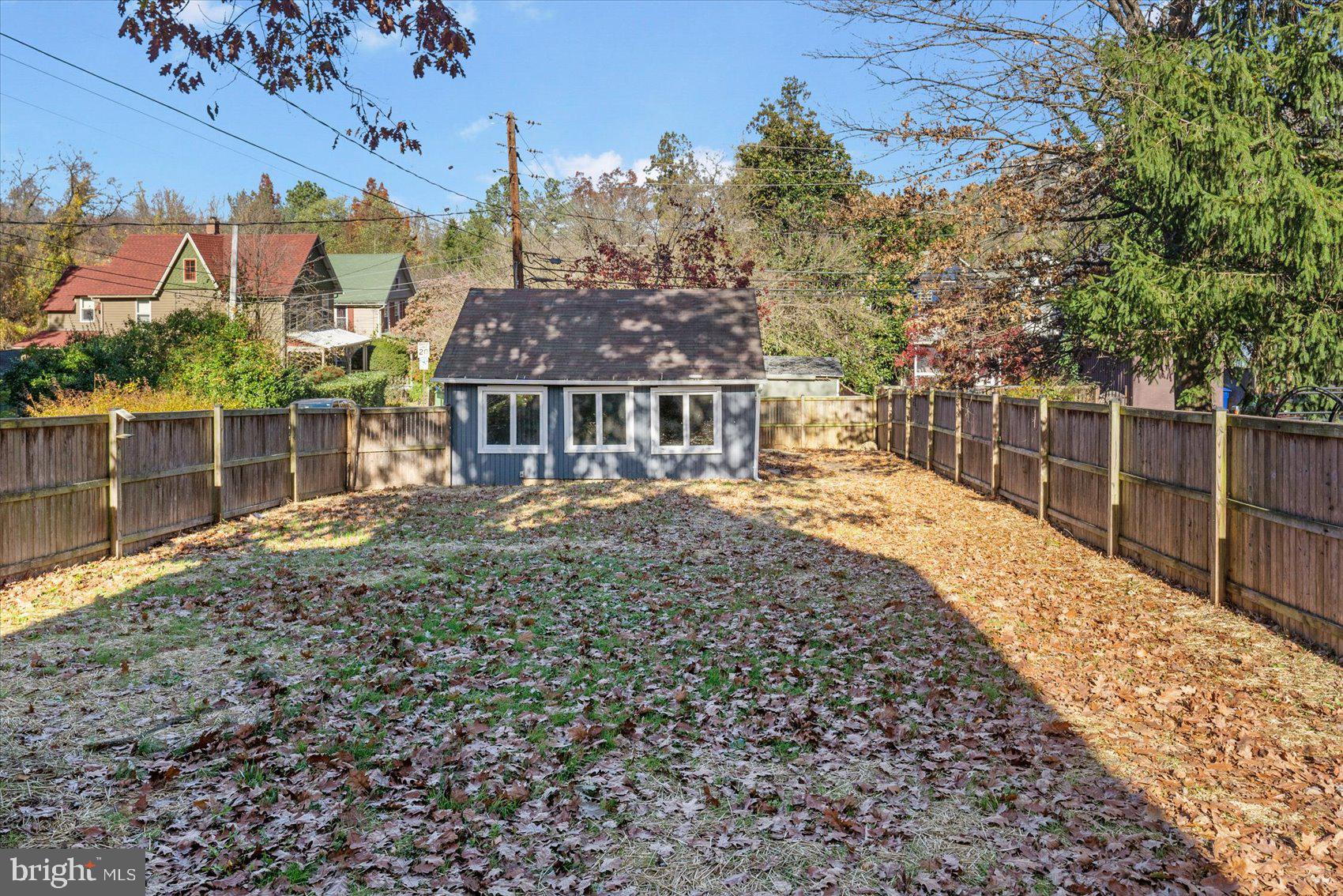 MOUNT WASHINGTON - Residential