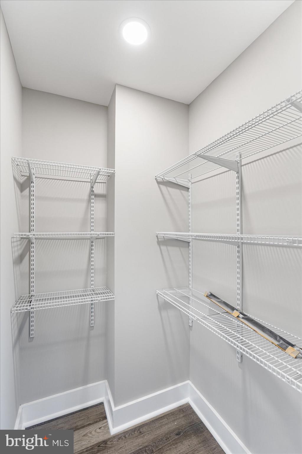 MOUNT WASHINGTON - Residential