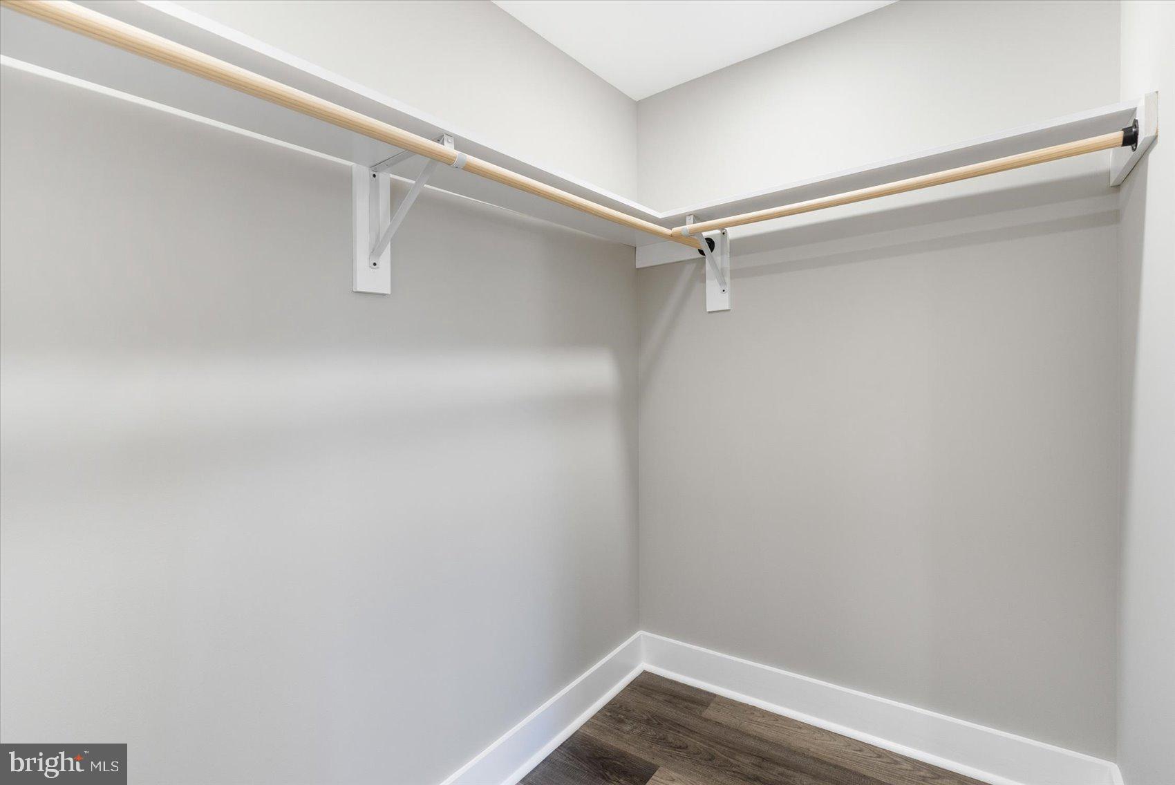 MOUNT WASHINGTON - Residential