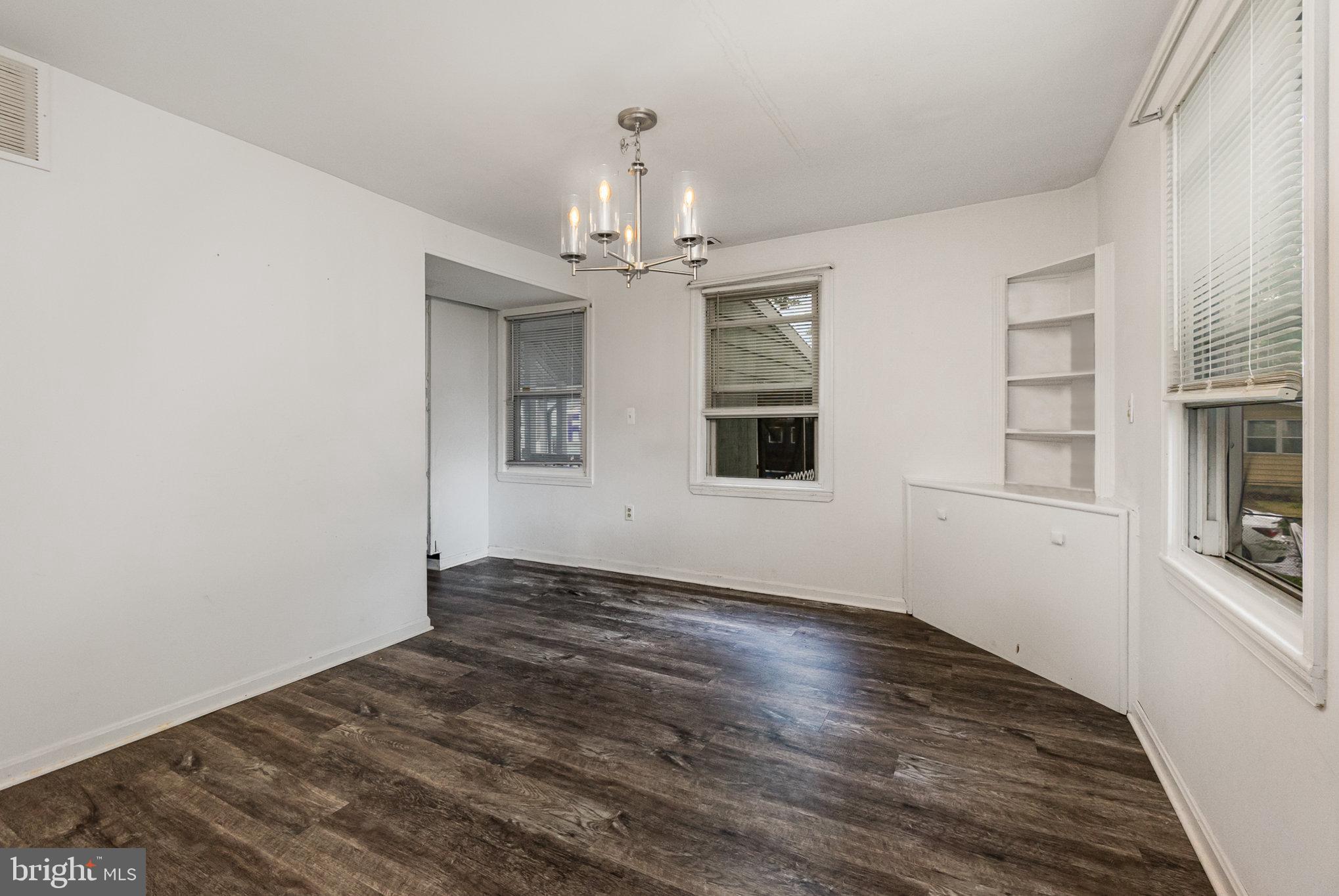 MIDDLESEX - Residential