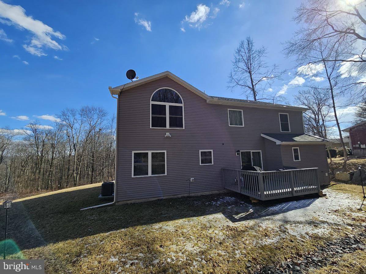 WEDGEWOOD LAKE ESTATES - Residential