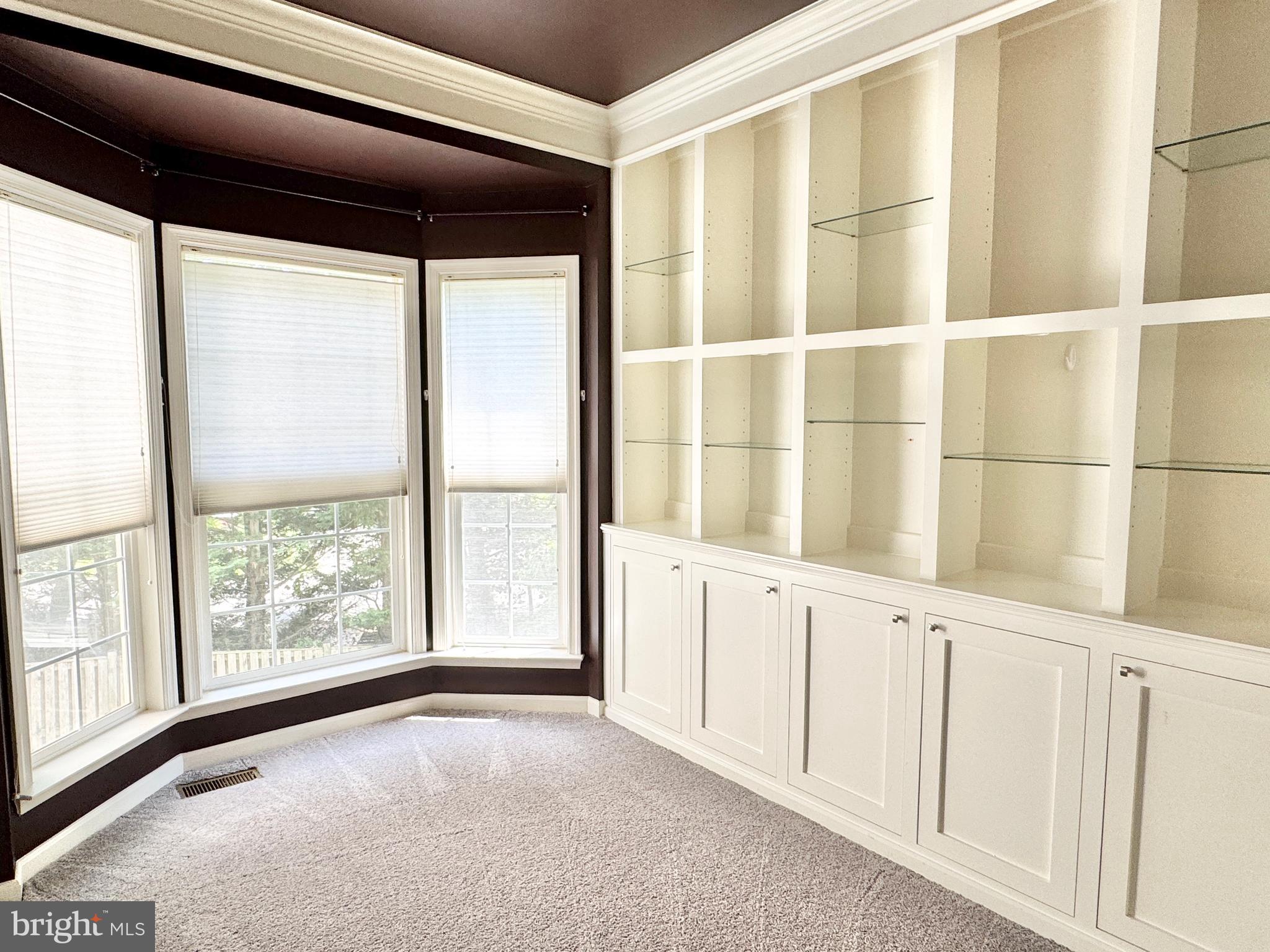 KERILL WOODS - Residential Lease