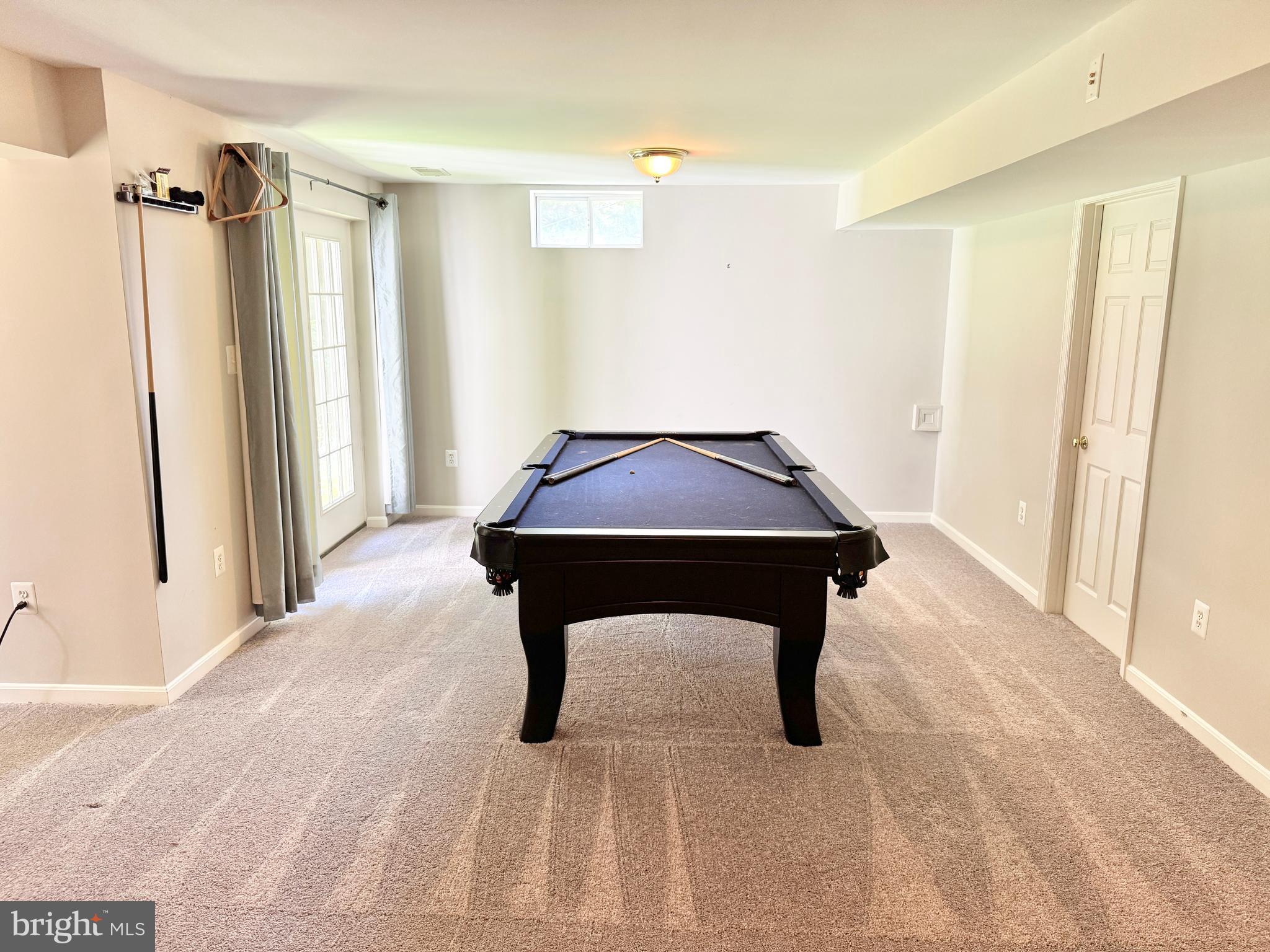 KERILL WOODS - Residential Lease