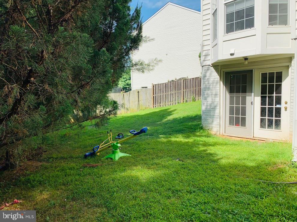 KERILL WOODS - Residential Lease