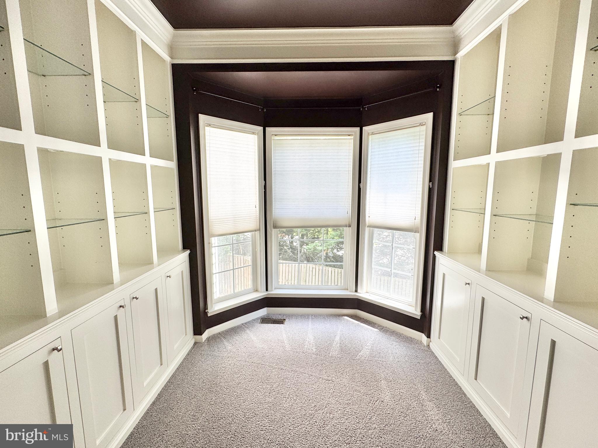 KERILL WOODS - Residential Lease