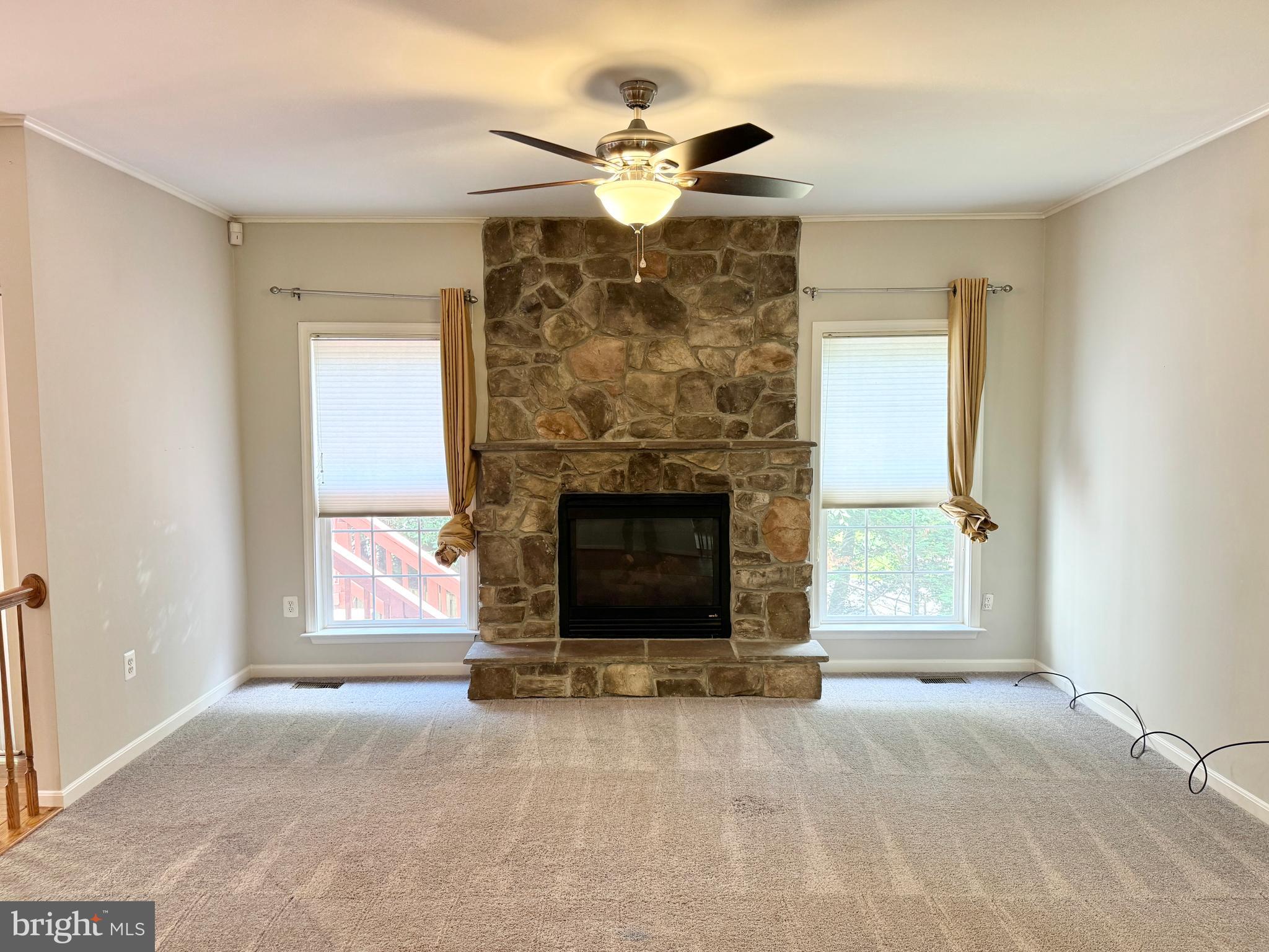 KERILL WOODS - Residential Lease