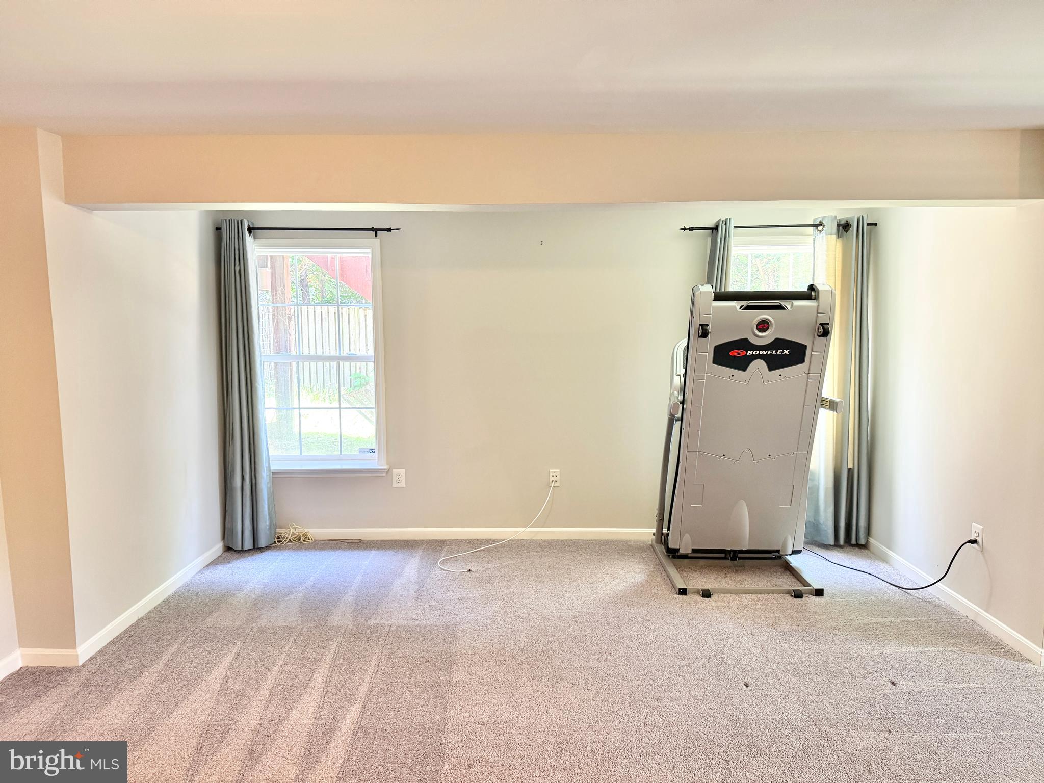 KERILL WOODS - Residential Lease